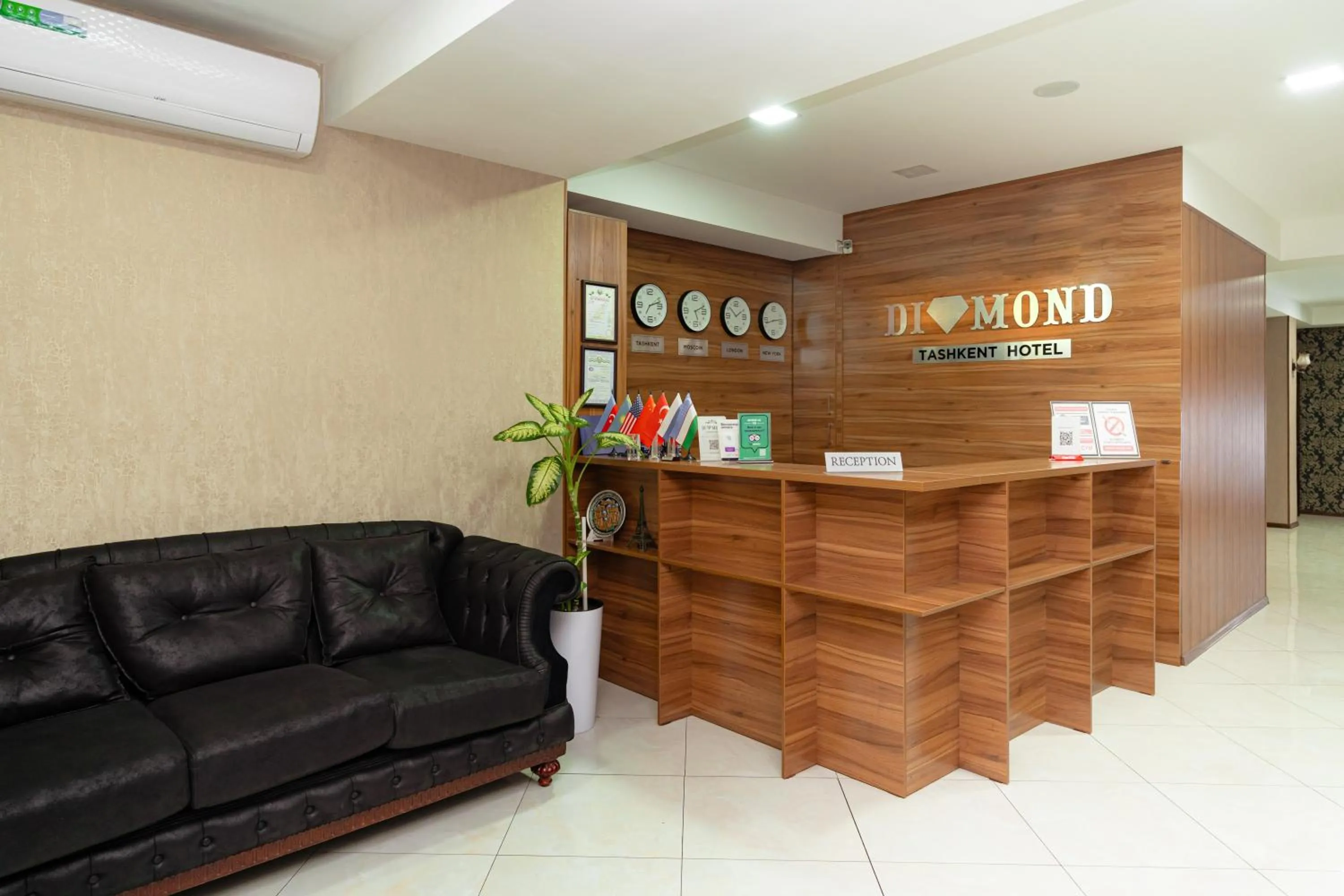 Lobby or reception in Diamond Hotel Tashkent