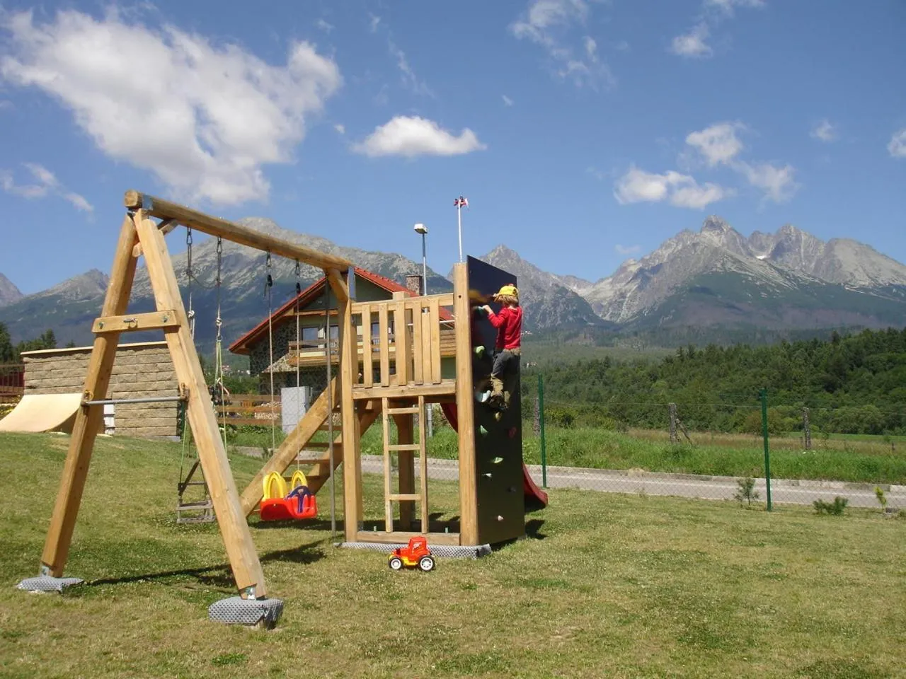 Children play ground in Apartmány Vista