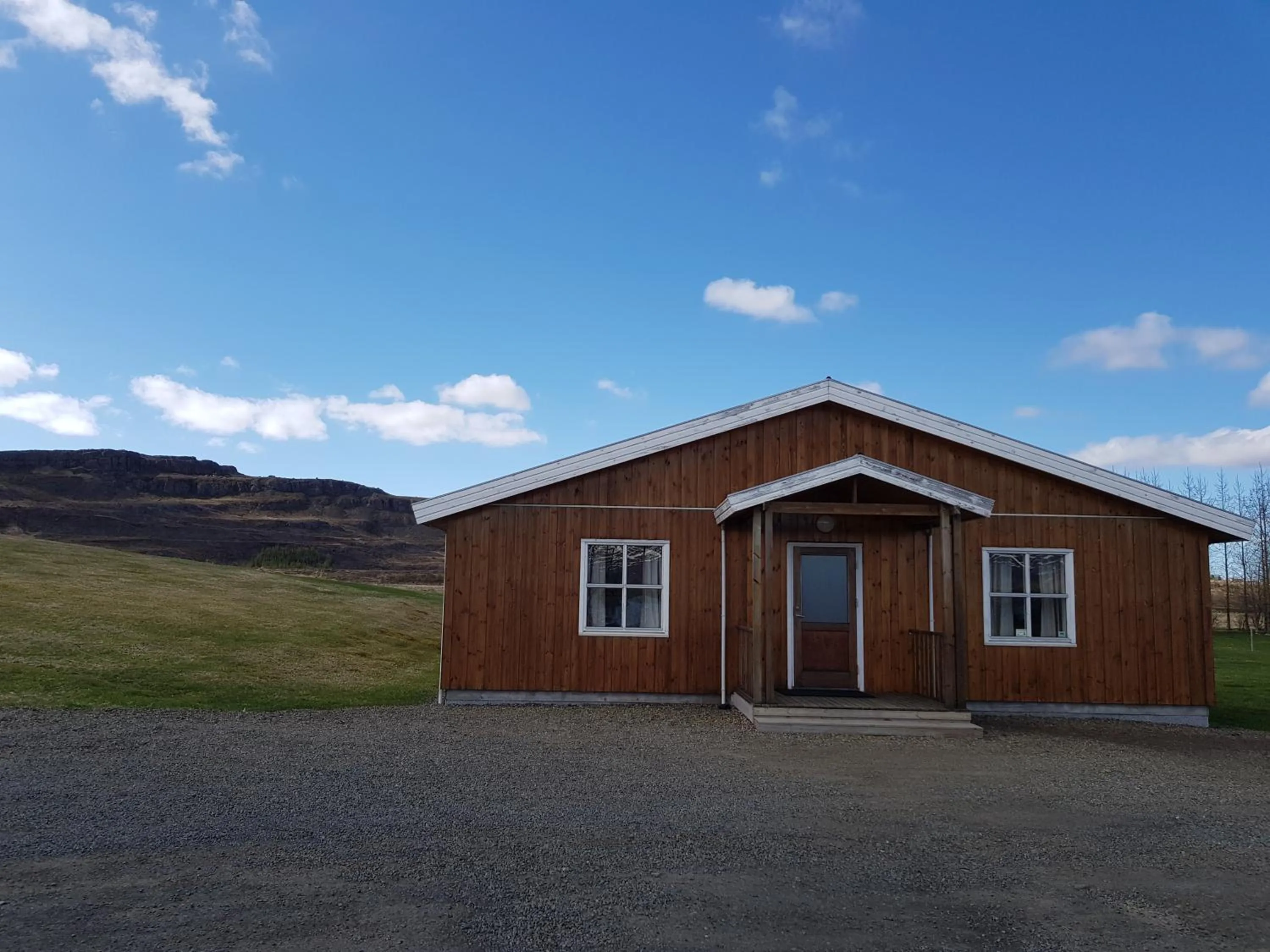 Facade/entrance in Skipalaekur Guesthouse