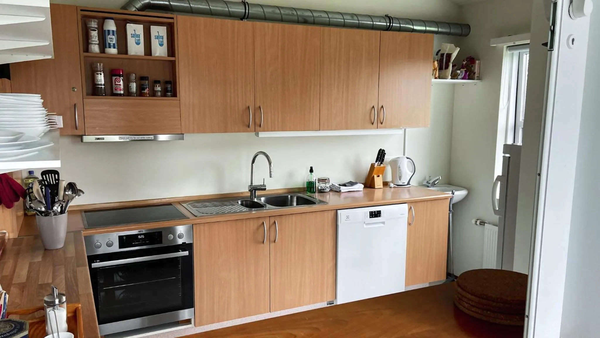 Communal kitchen in Skipalaekur Guesthouse