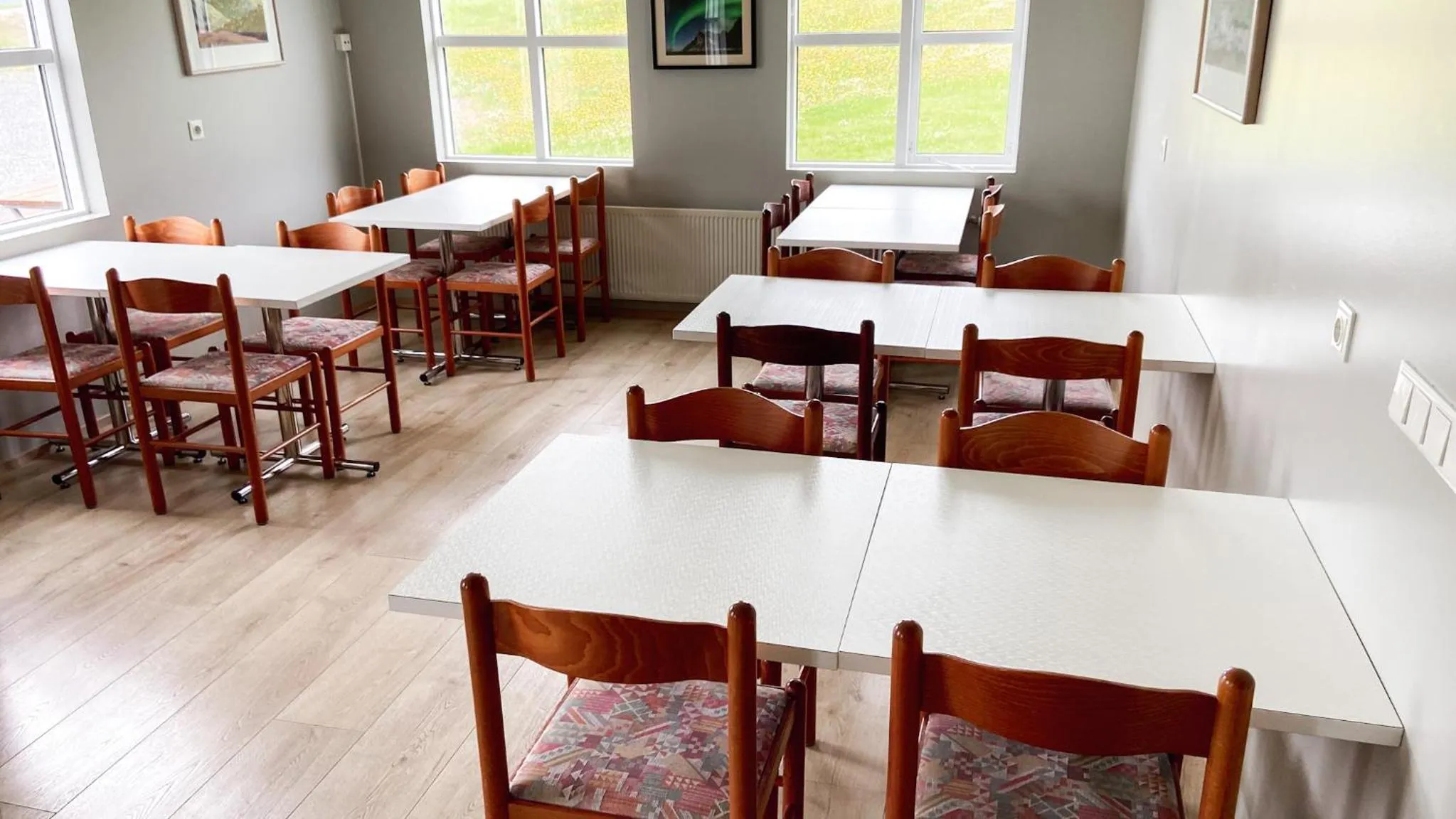 Communal lounge/ TV room in Skipalaekur Guesthouse