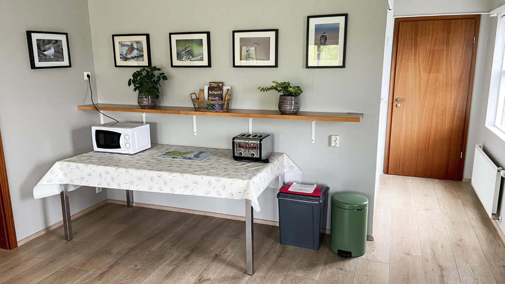 Communal lounge/ TV room in Skipalaekur Guesthouse