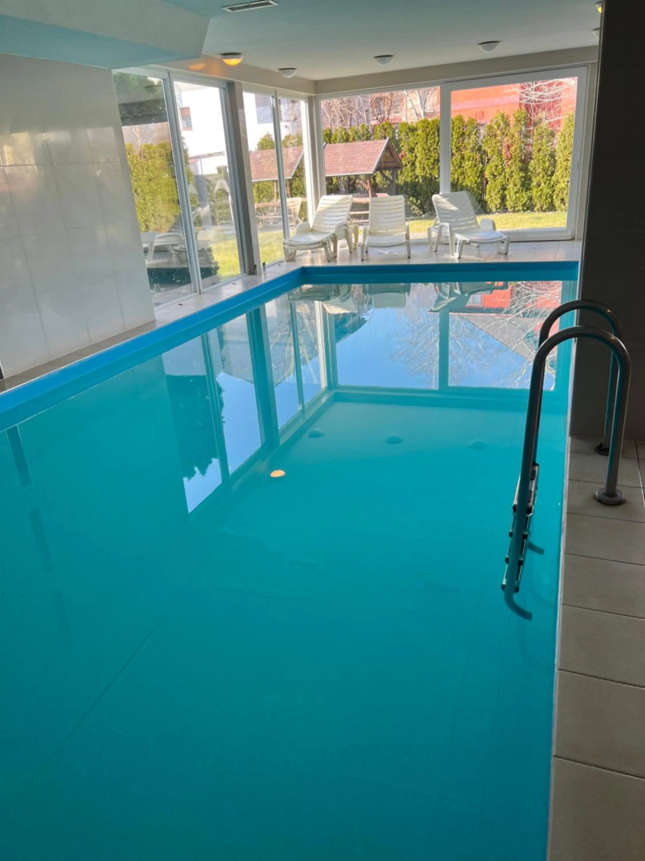 Swimming pool in Wellness Dorina