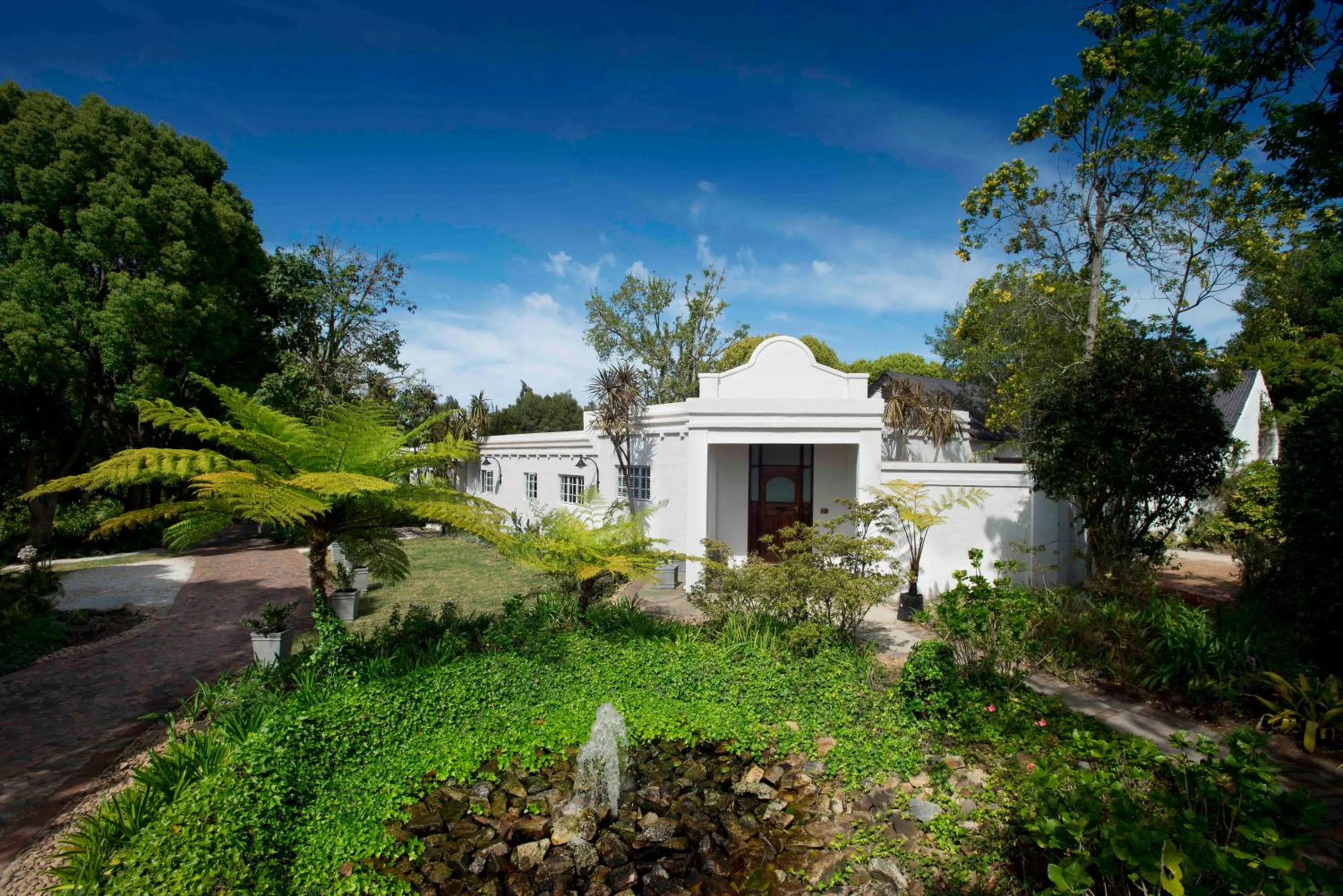 Property building in Hunter's Country House