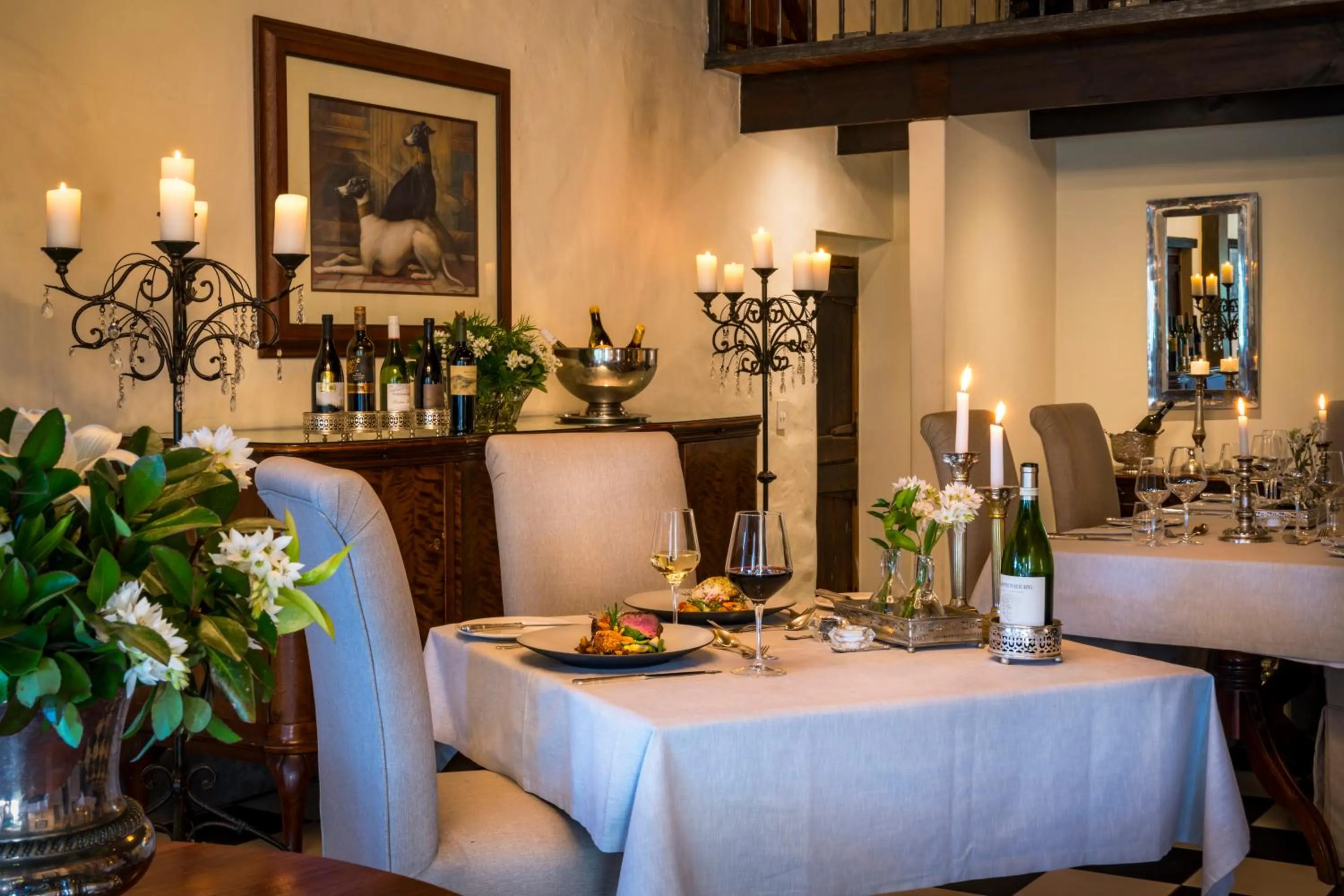 Restaurant/places to eat in Hunter's Country House