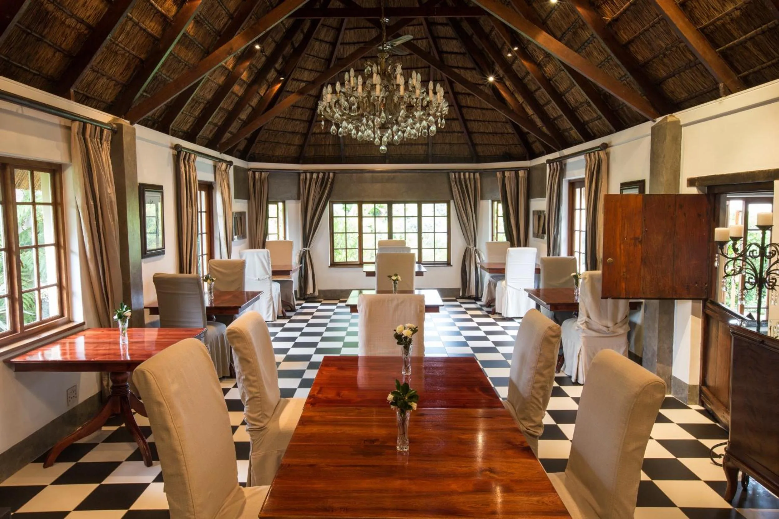 Dining area in Hunter's Country House