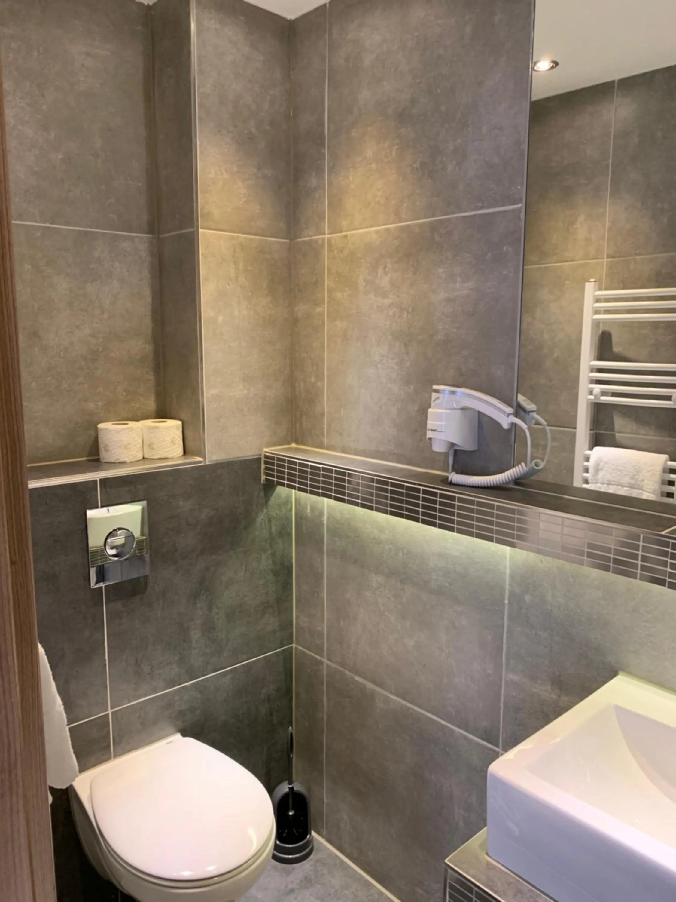 Bathroom in Hotel Dias