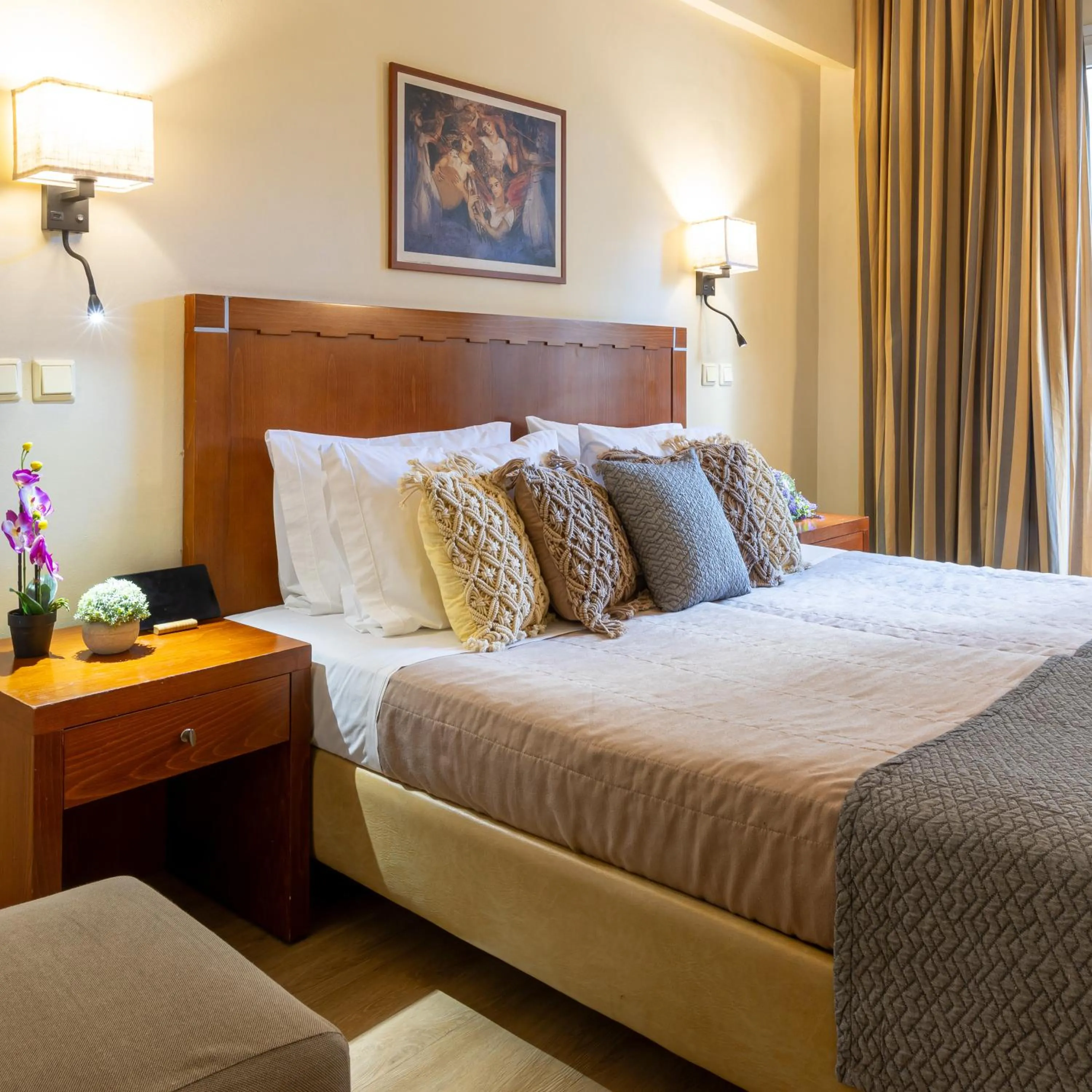 Property building, Bed in Hotel Marina