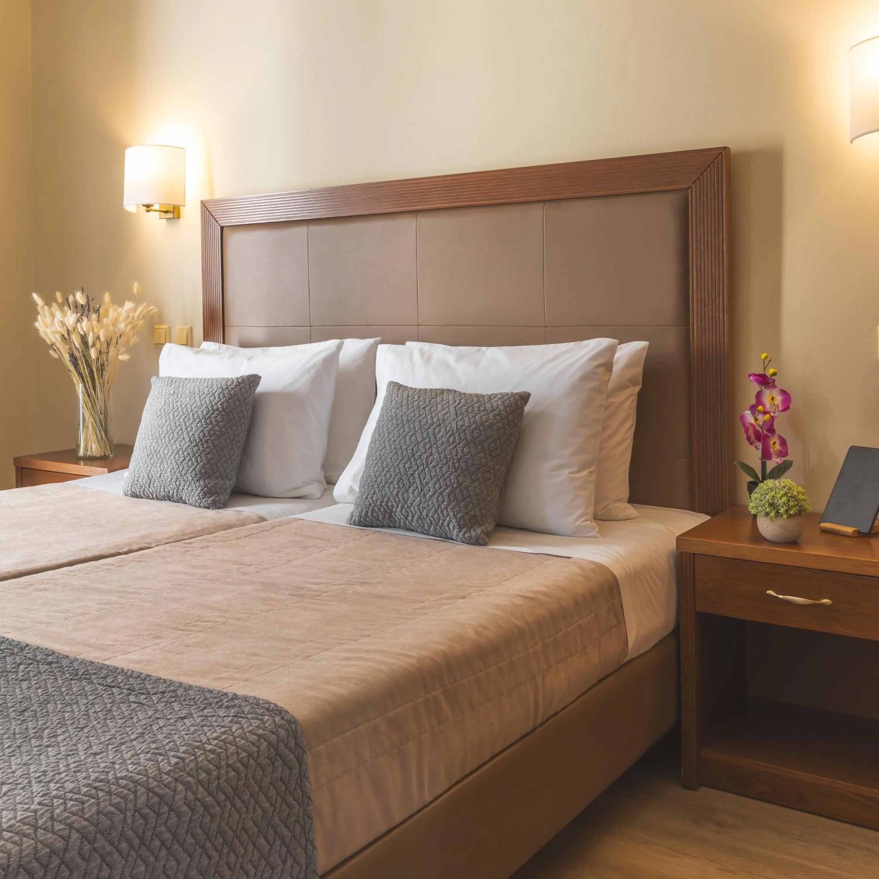 Property building, Bed in Hotel Marina