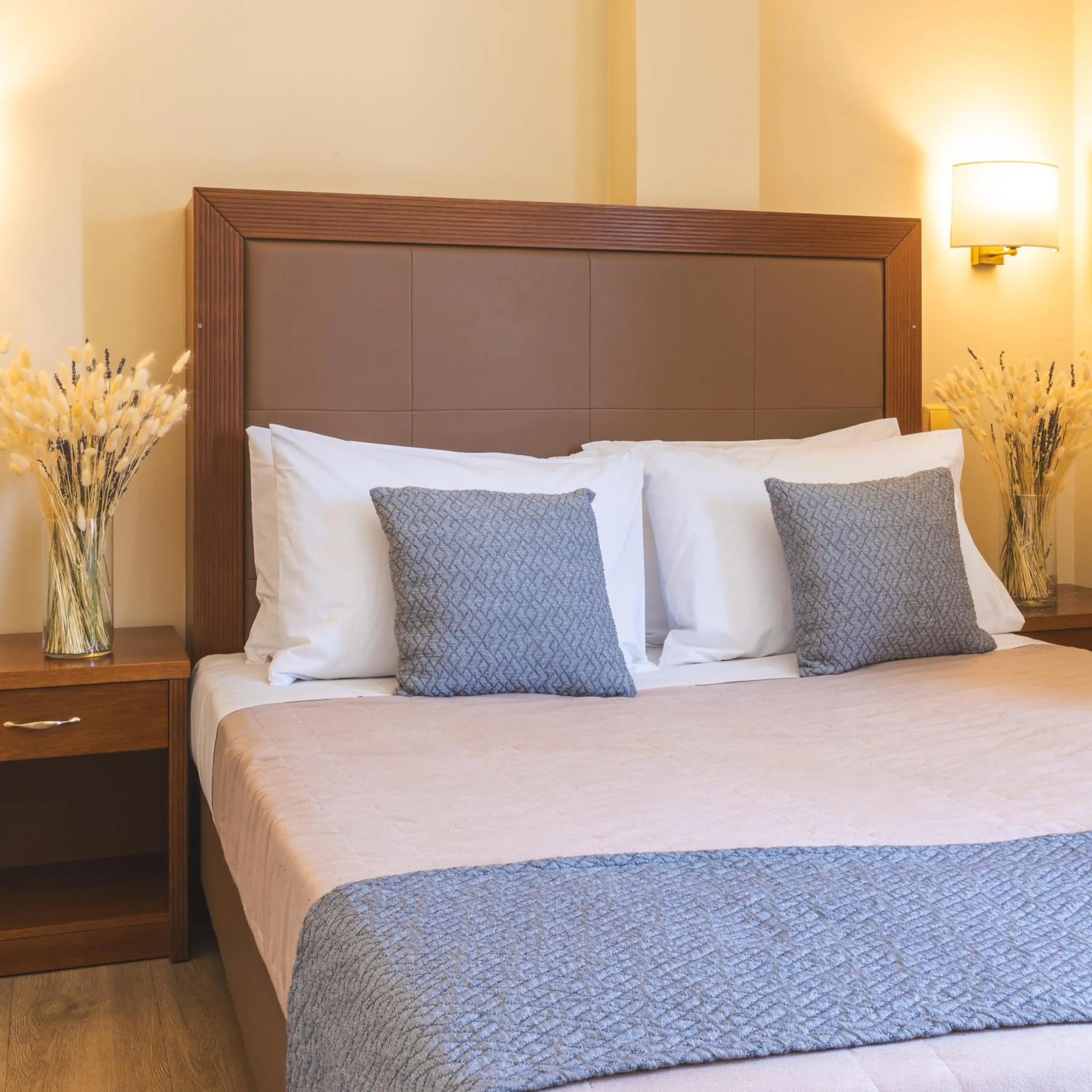 Property building, Bed in Hotel Marina