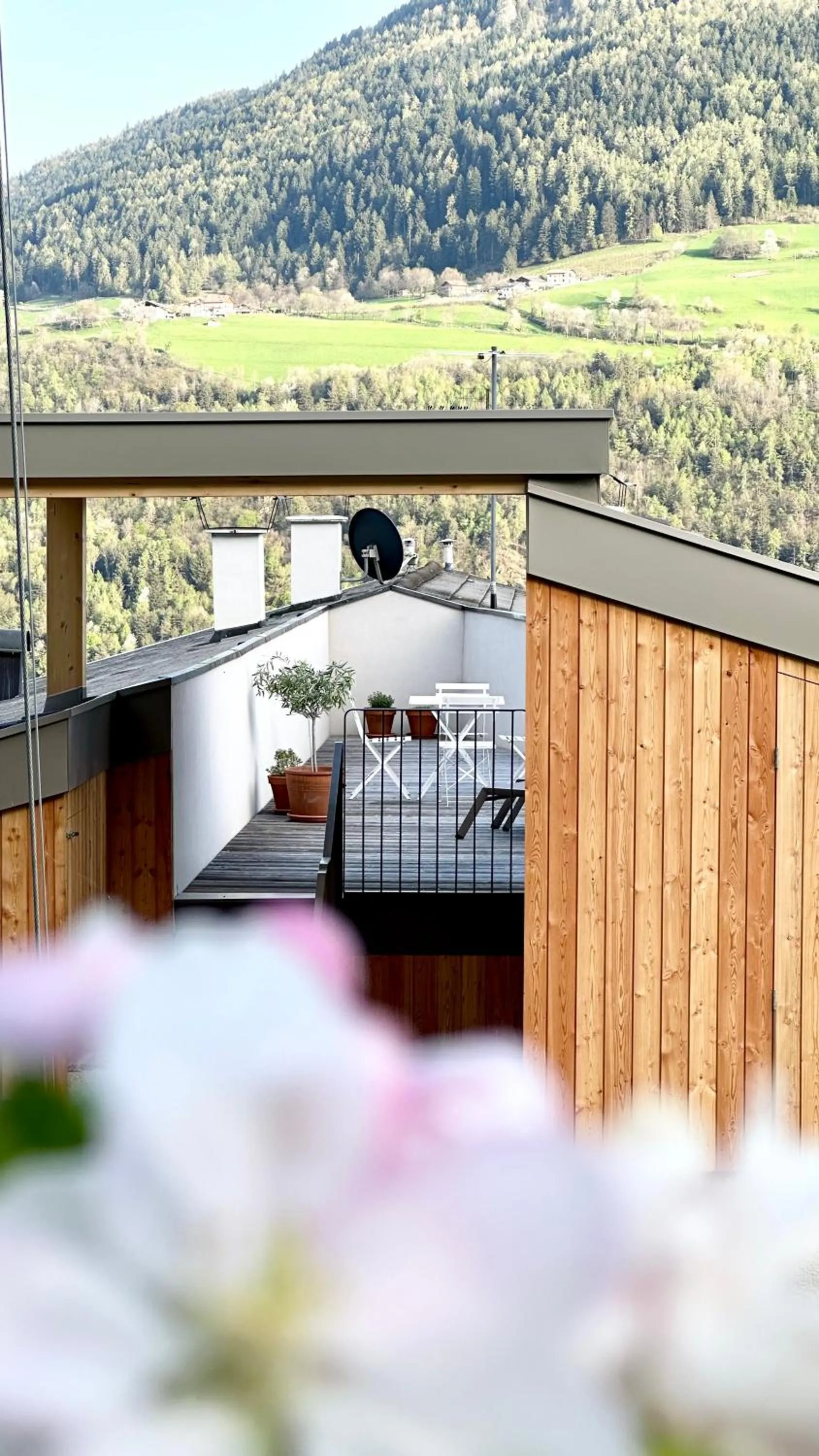 Property building in Wanda Apartments