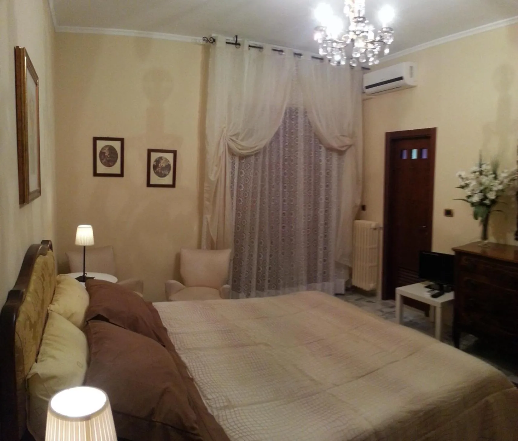 Photo of the whole room, Bed in Rosa dei Venti B&B
