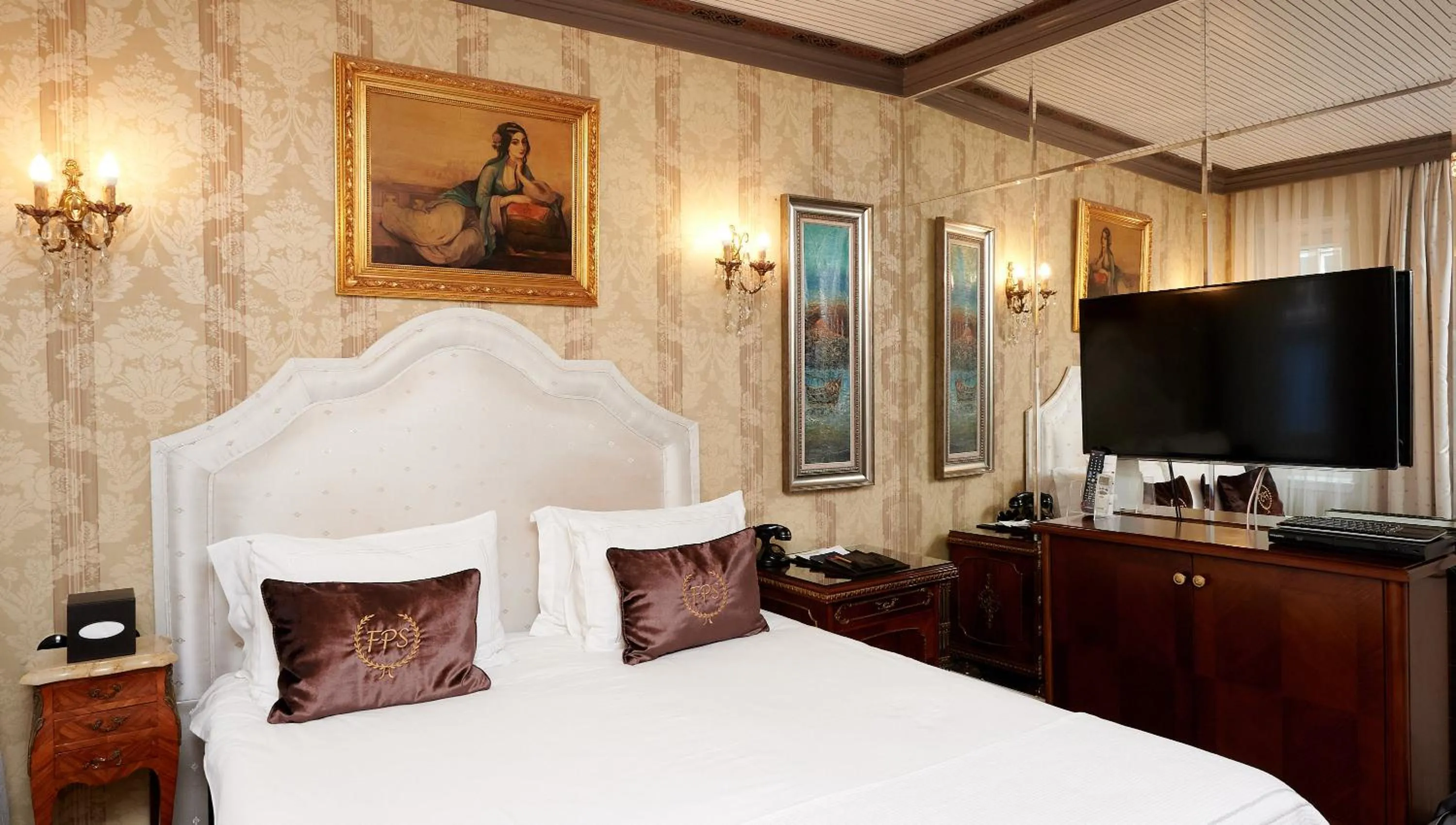 Bed in Faik Pasha Hotels Special Category Beyoglu Istanbul