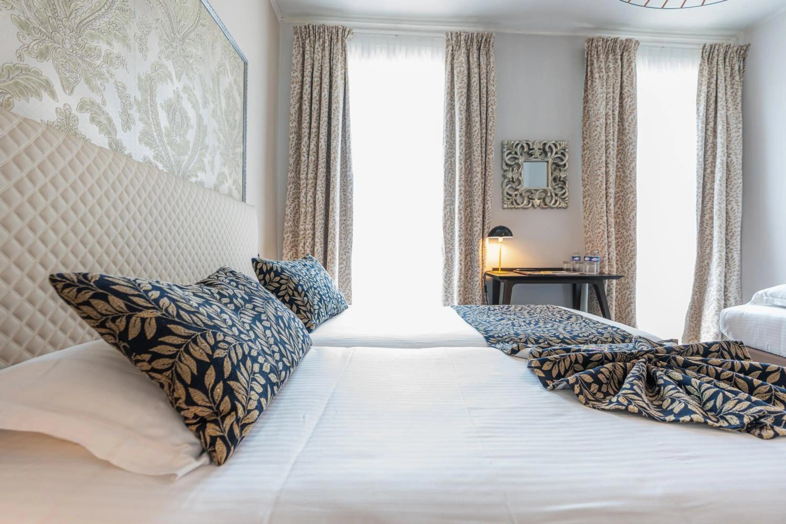 Bedroom, Bed in Hotel Villa Victoria