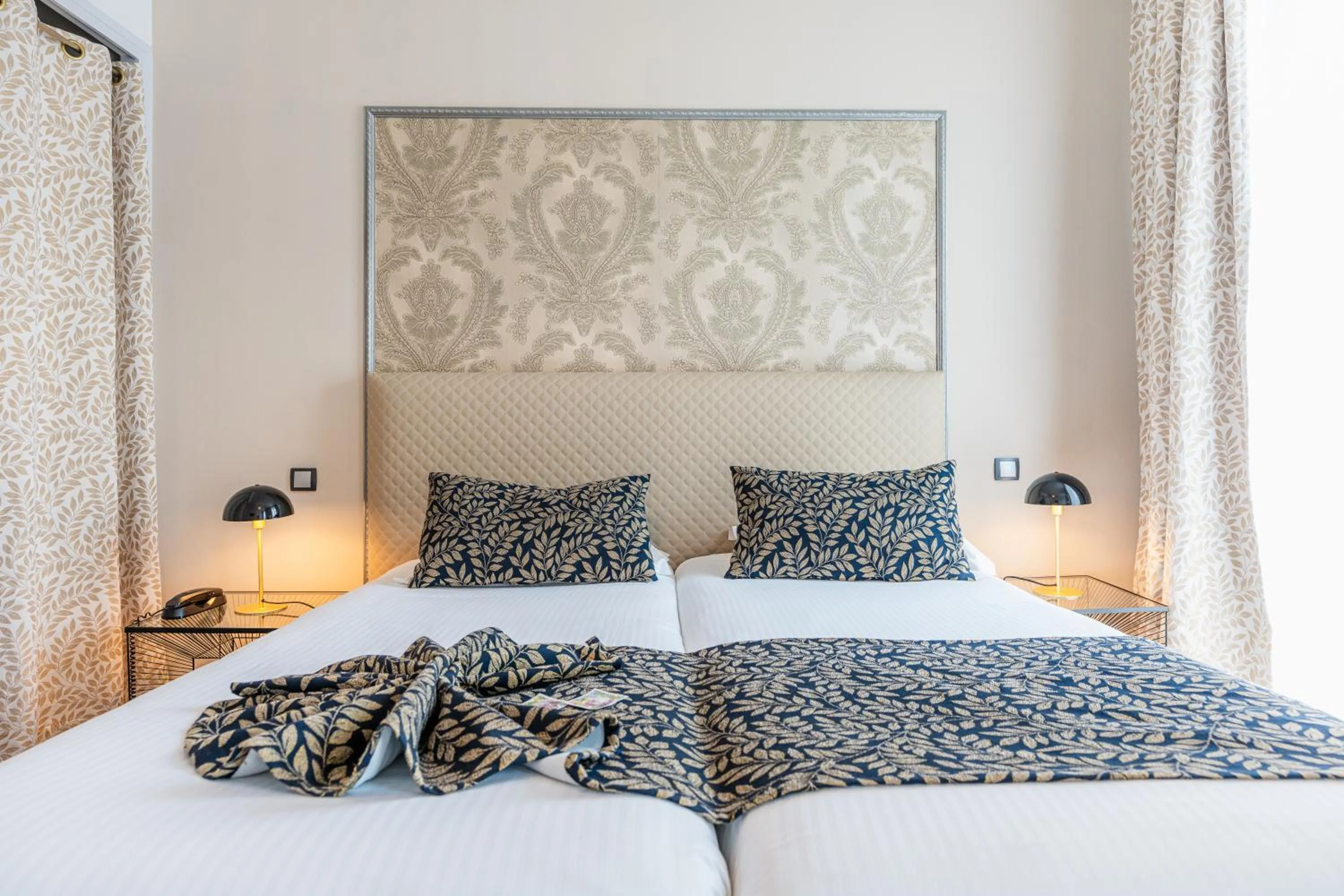 Bedroom, Bed in Hotel Villa Victoria