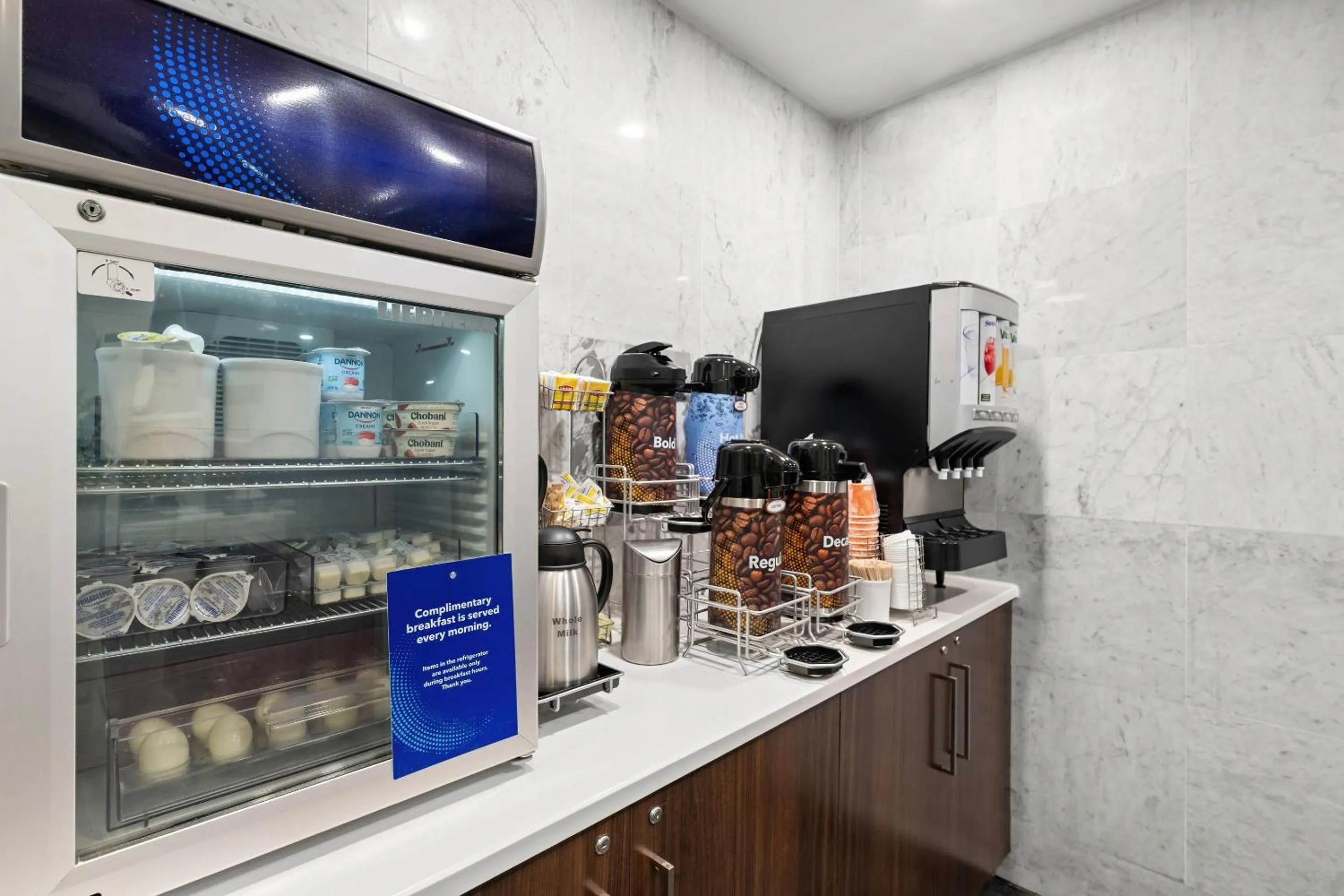 Breakfast in Comfort Inn Prospect Park-Brooklyn