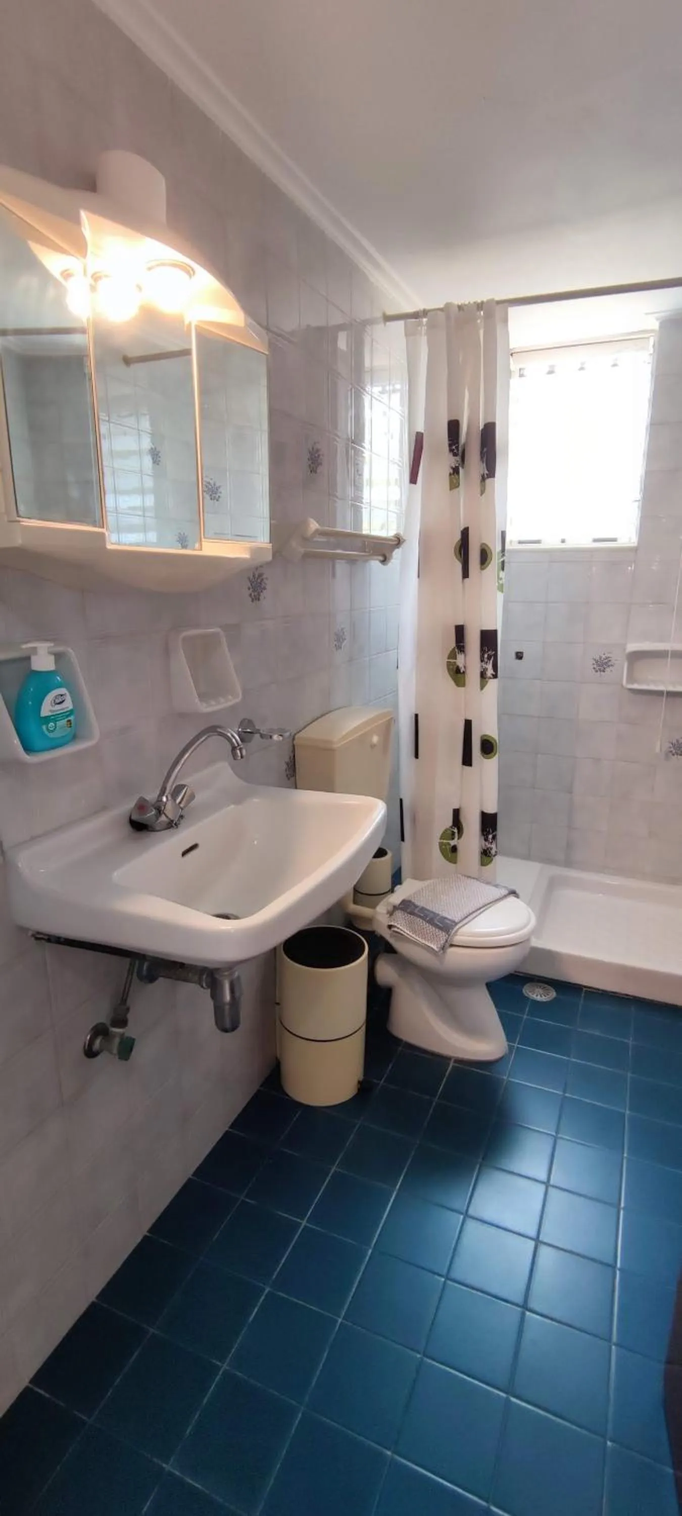 Shower in Anna Studio and Apartments