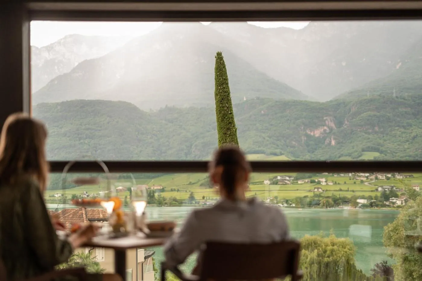 Breakfast in Leuchtenburg am See