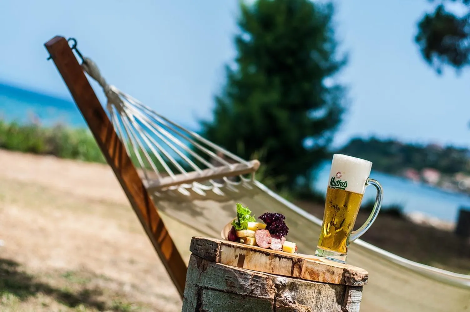 Restaurant/places to eat in Mimoza Beach