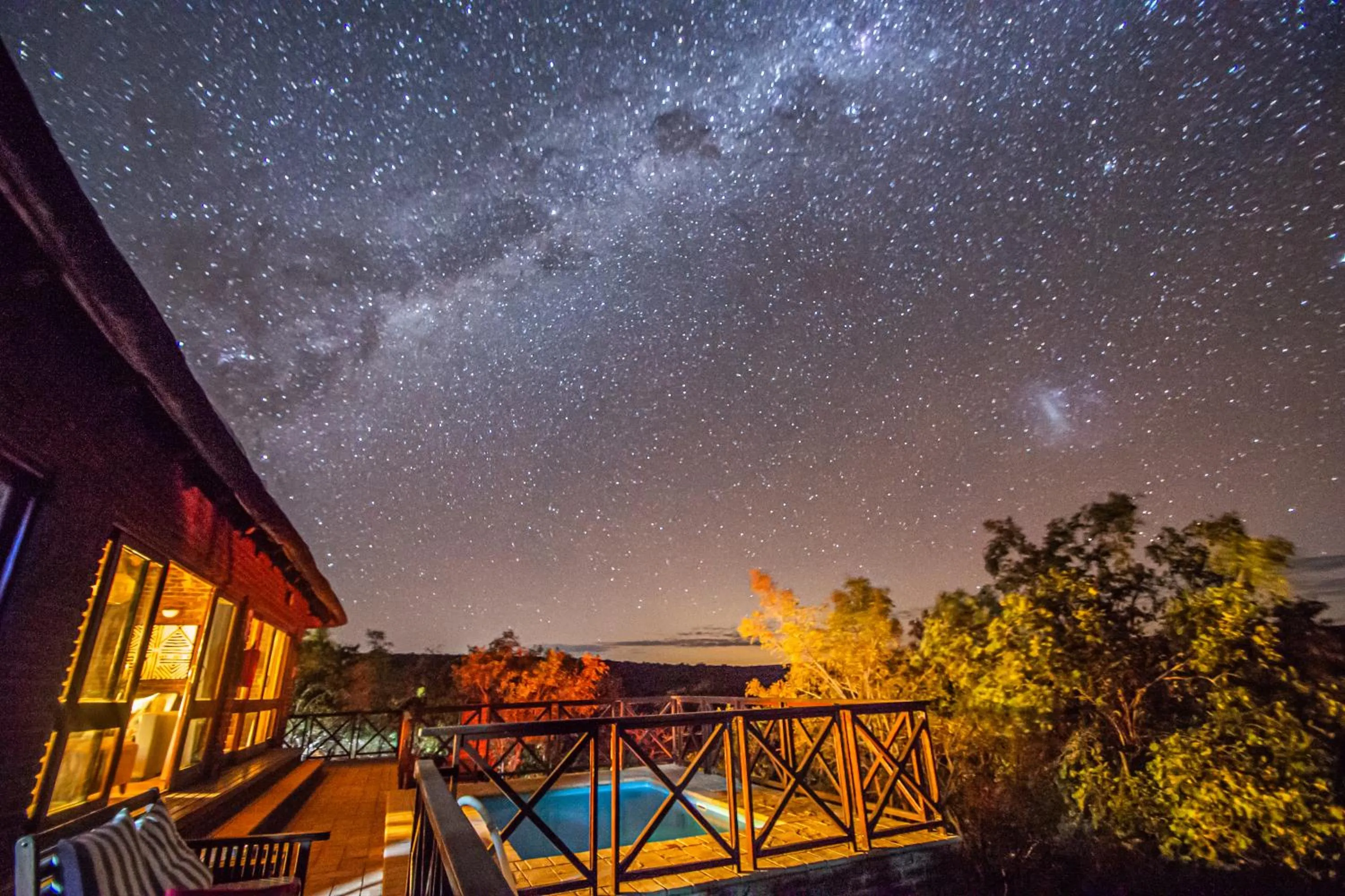 Night in Dinkweng Safari Lodge