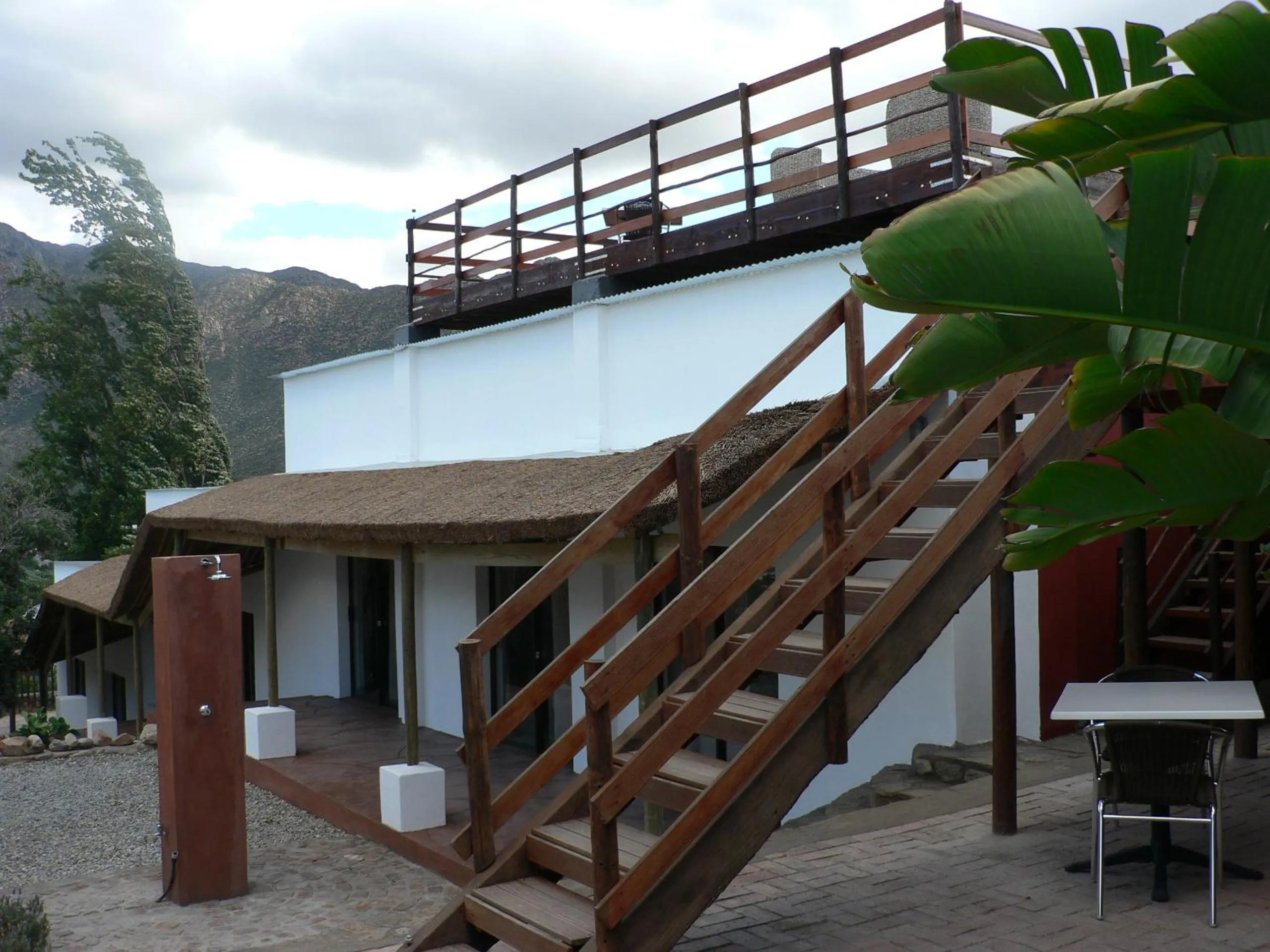 Facade/entrance in Mountain View Eco Lodge Montagu
