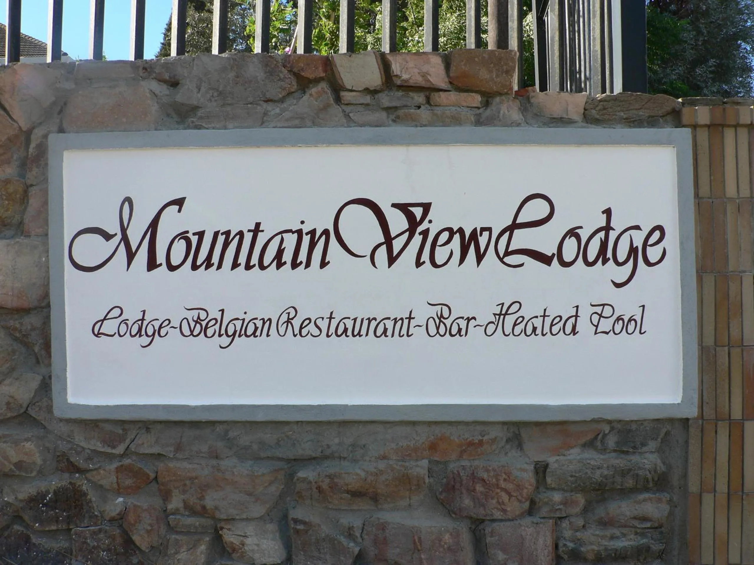 Logo/Certificate/Sign in Mountain View Eco Lodge Montagu
