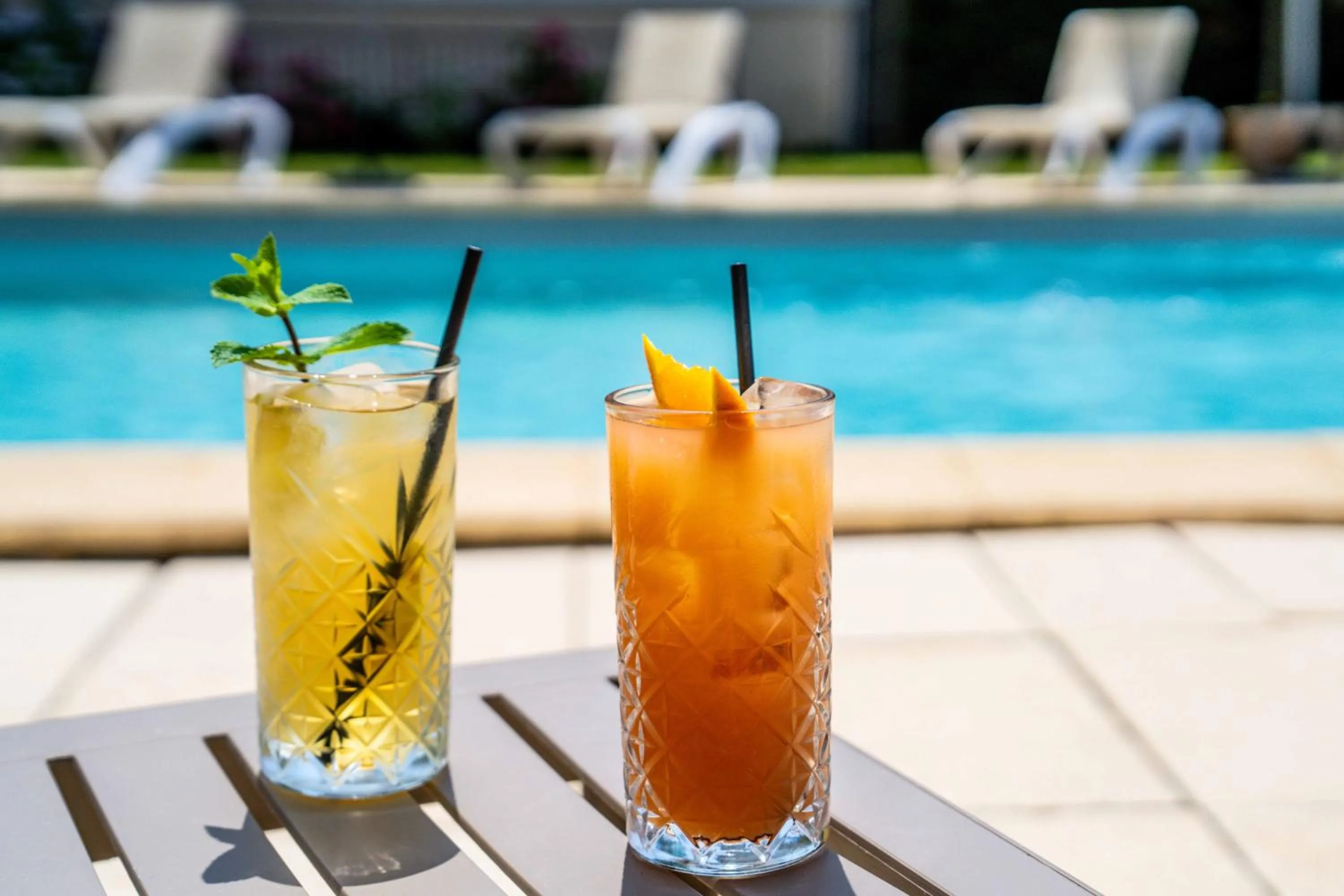 Lounge or bar in Logis Hôtel & Restaurant Ludik