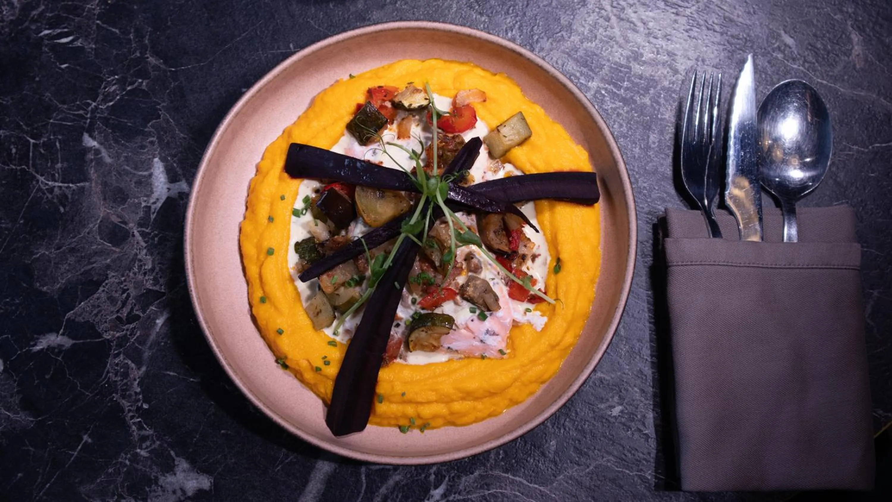 Restaurant/places to eat in Logis Hôtel & Restaurant Ludik