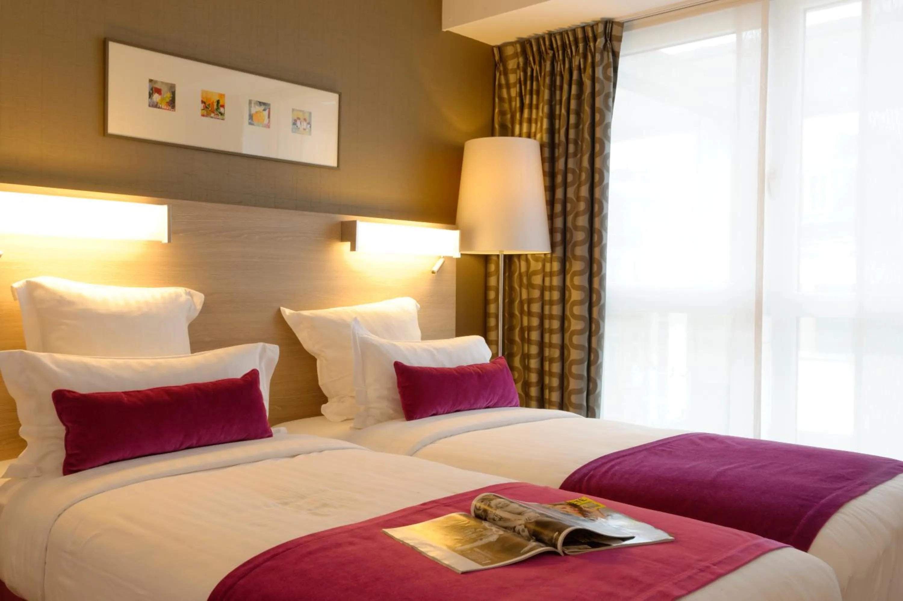 Bedroom, Bed in Résidence Alma Marceau