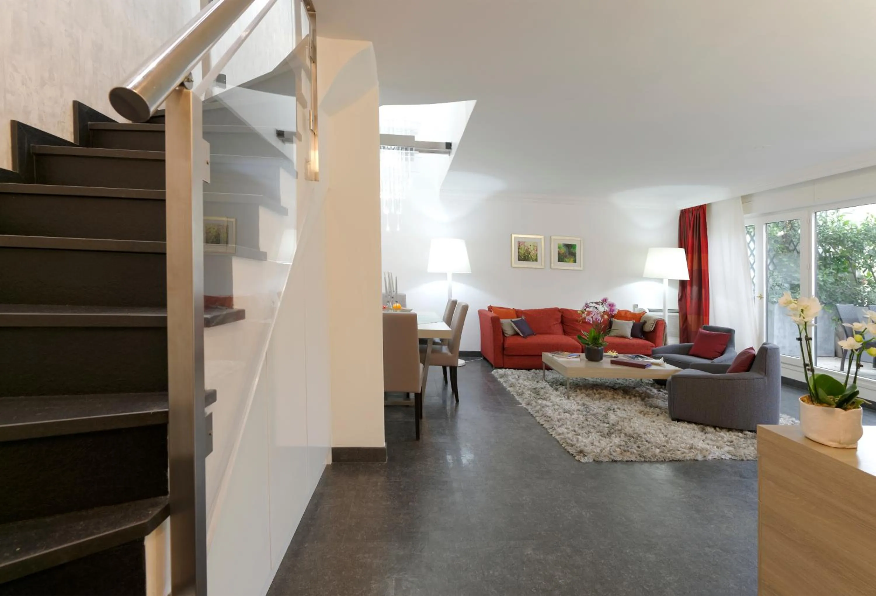 Living room in Résidence Alma Marceau