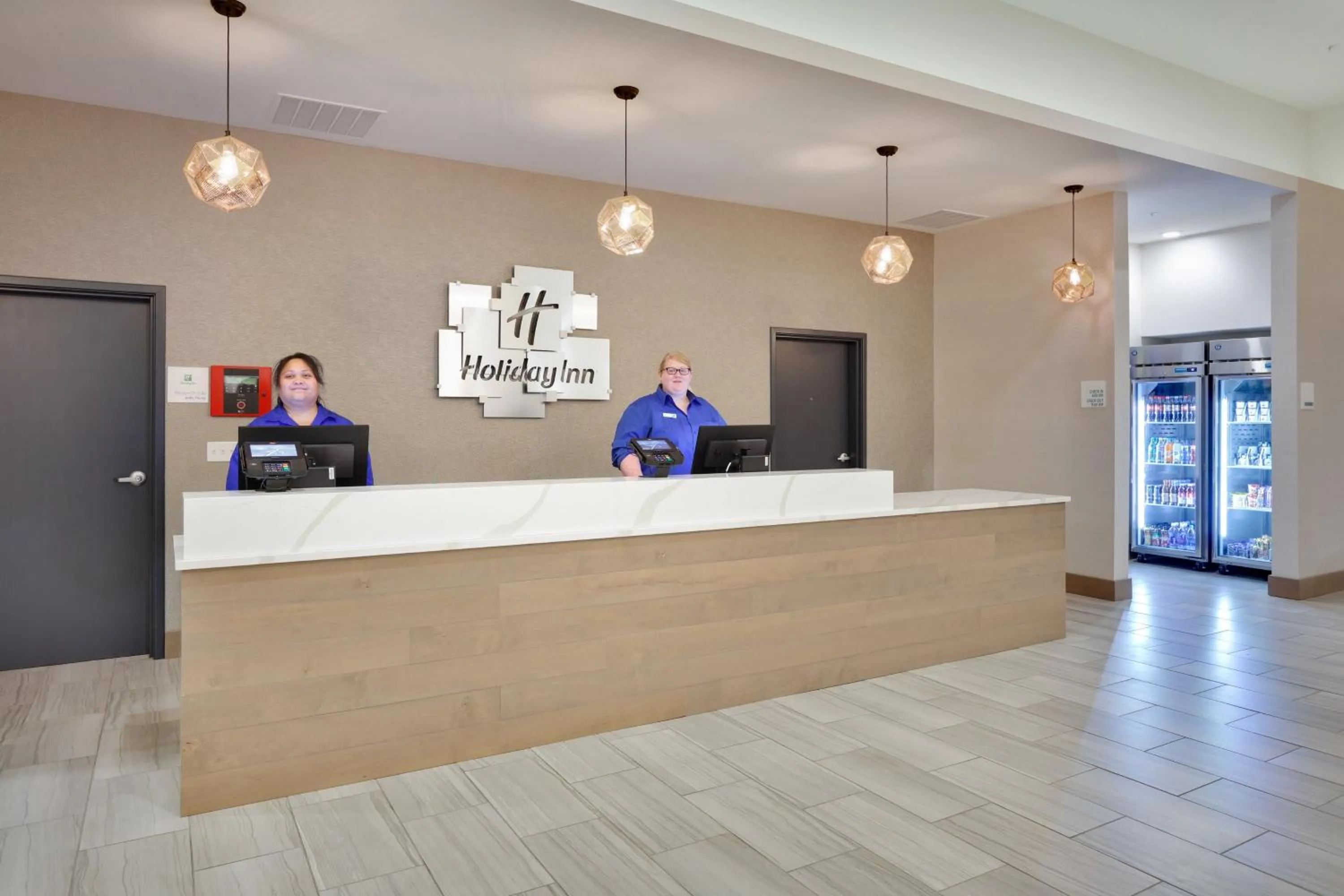 Property building in Holiday Inn Twin Falls by IHG