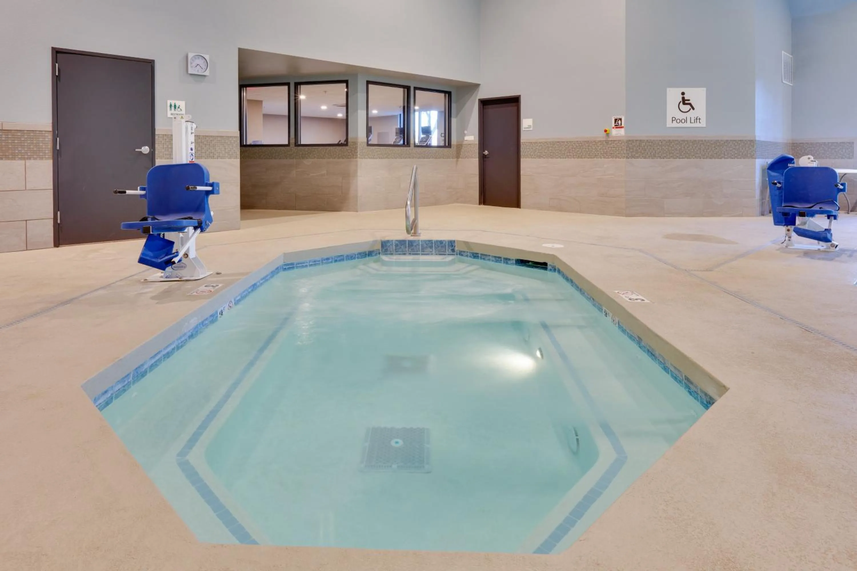 Swimming pool in Holiday Inn Twin Falls by IHG