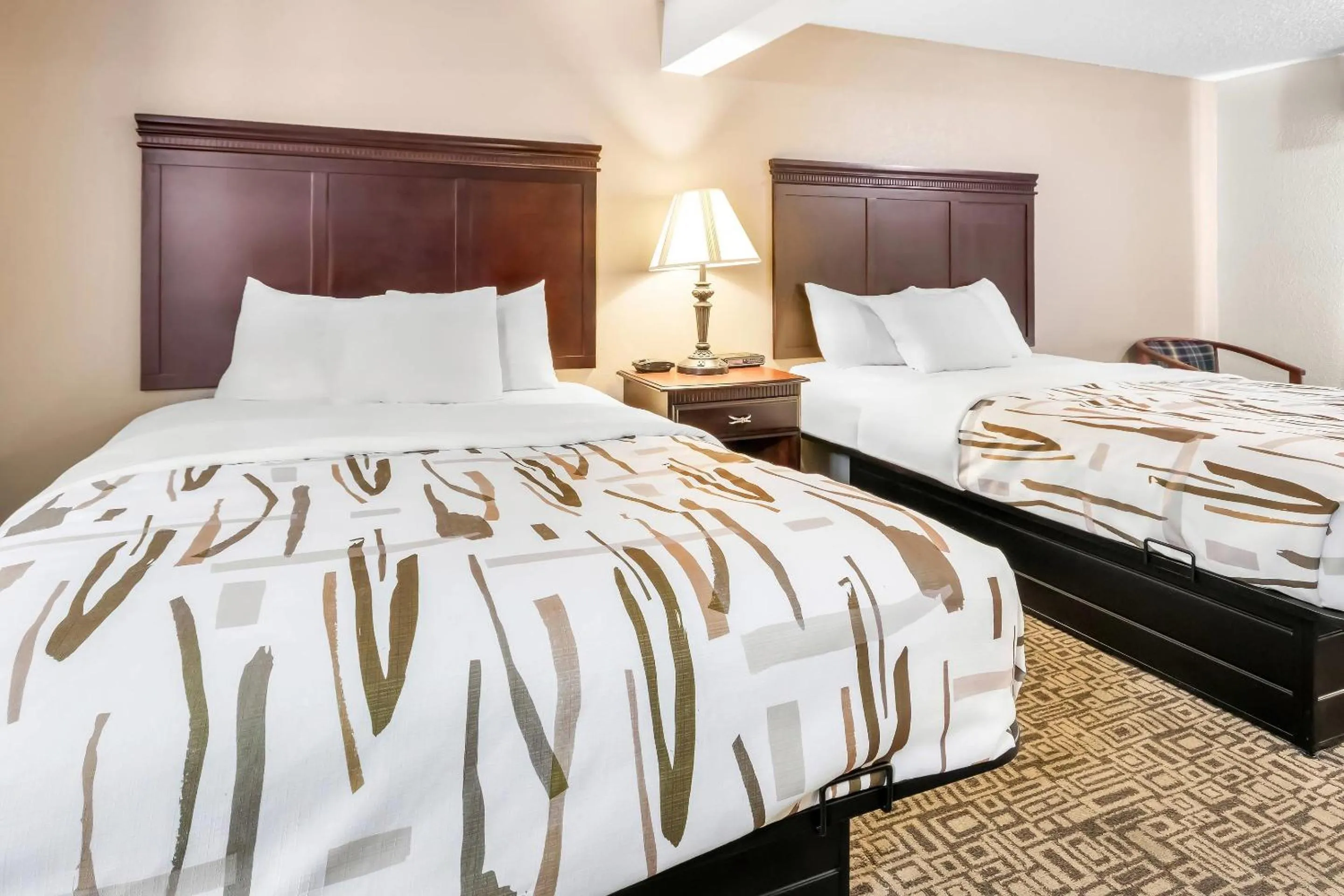 Bedroom, Bed in Rodeway Inn Helena