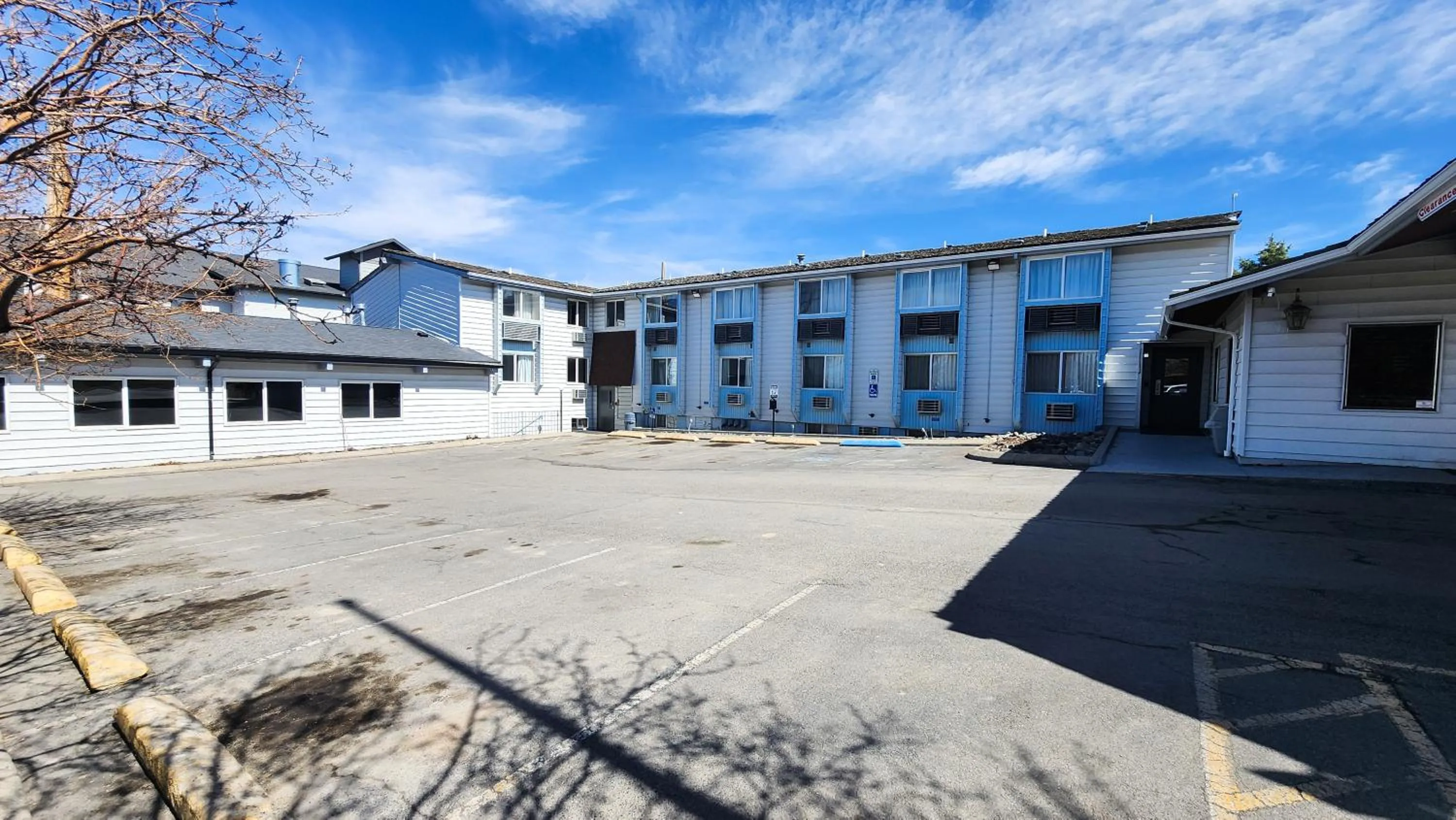 Property building in Rodeway Inn Helena