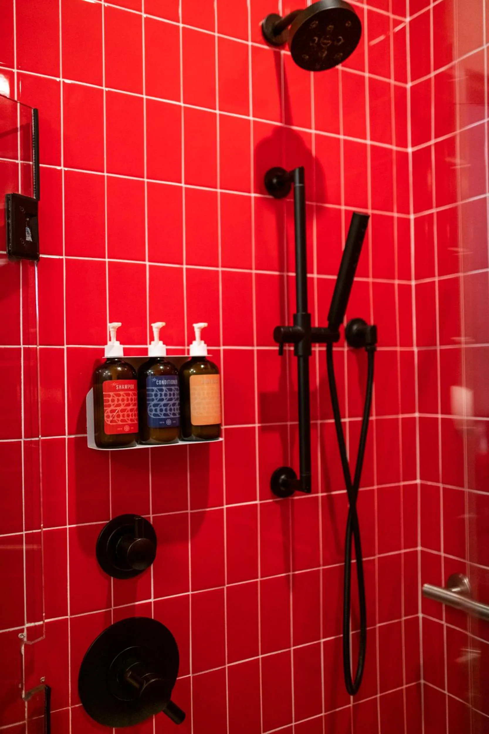 Shower in The Russell