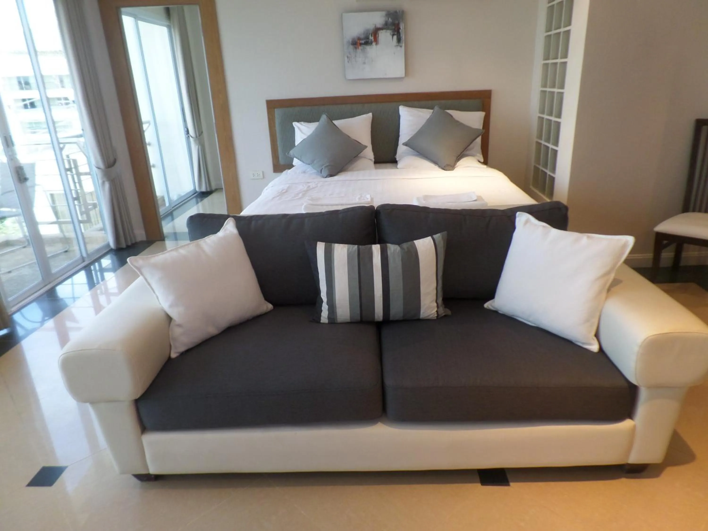 Bedroom, Bed in Westbury Residence