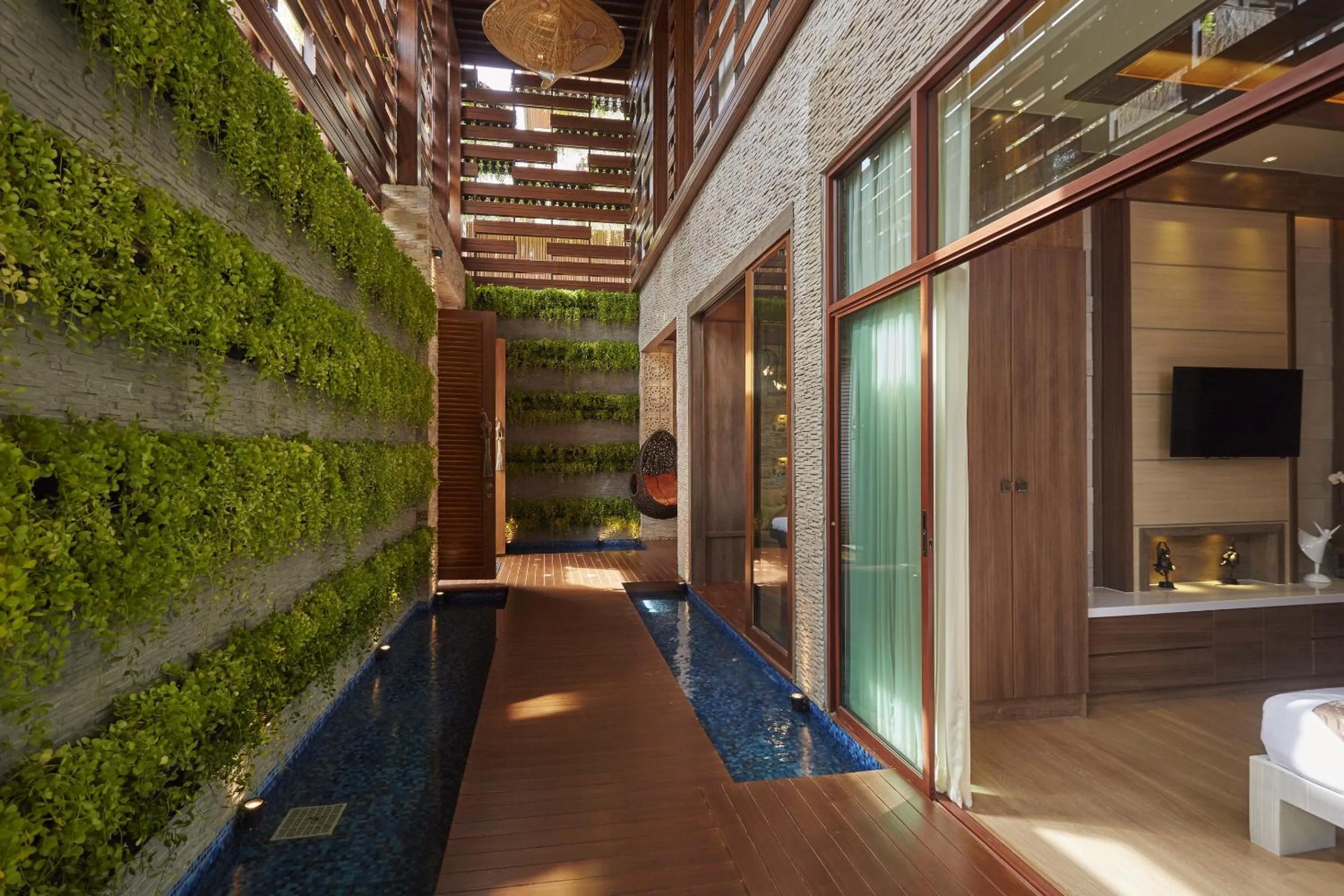 Decorative detail in Dhevan Dara Beach Villa Kuiburi