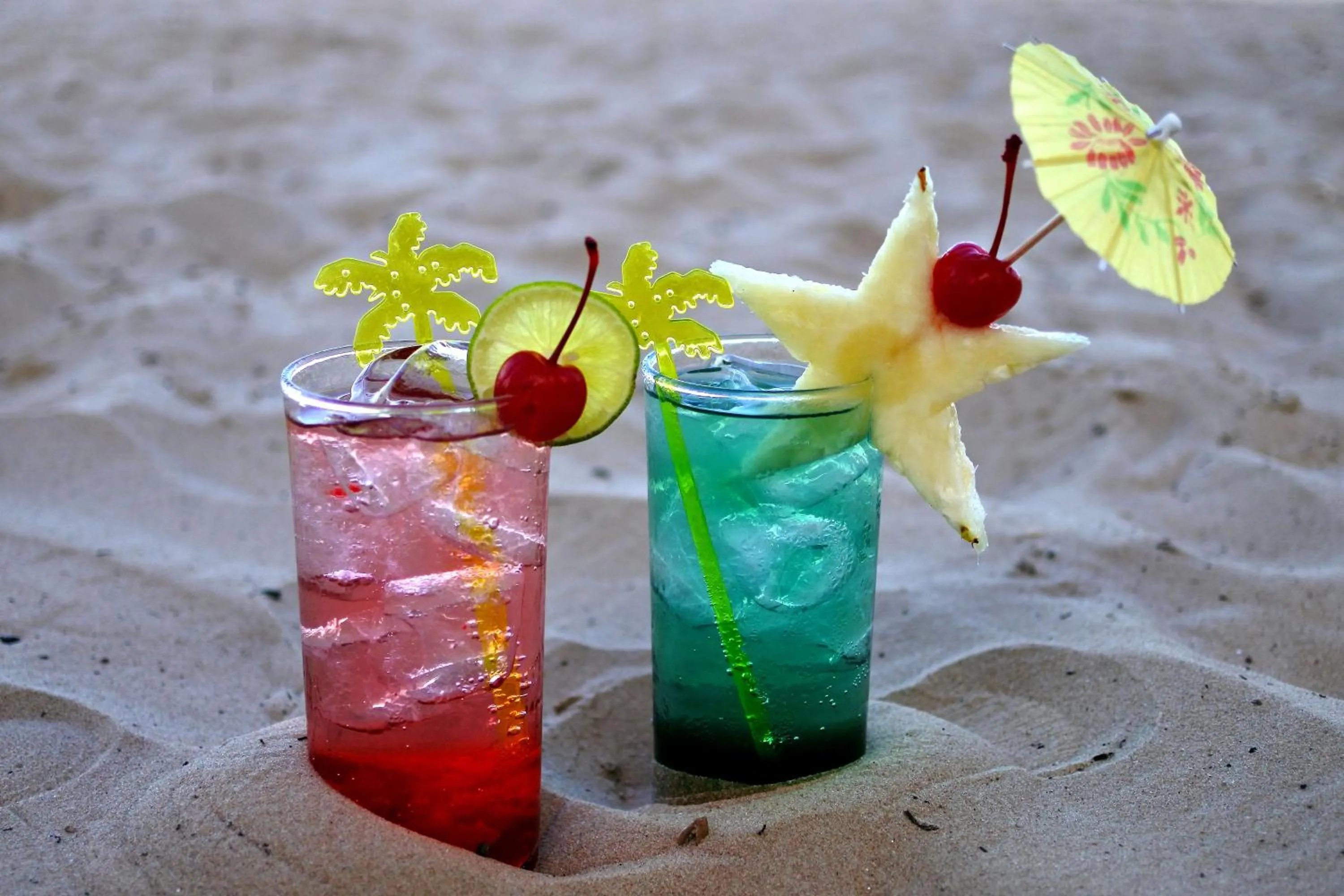 Non alcoholic drinks in Dhevan Dara Beach Villa Kuiburi