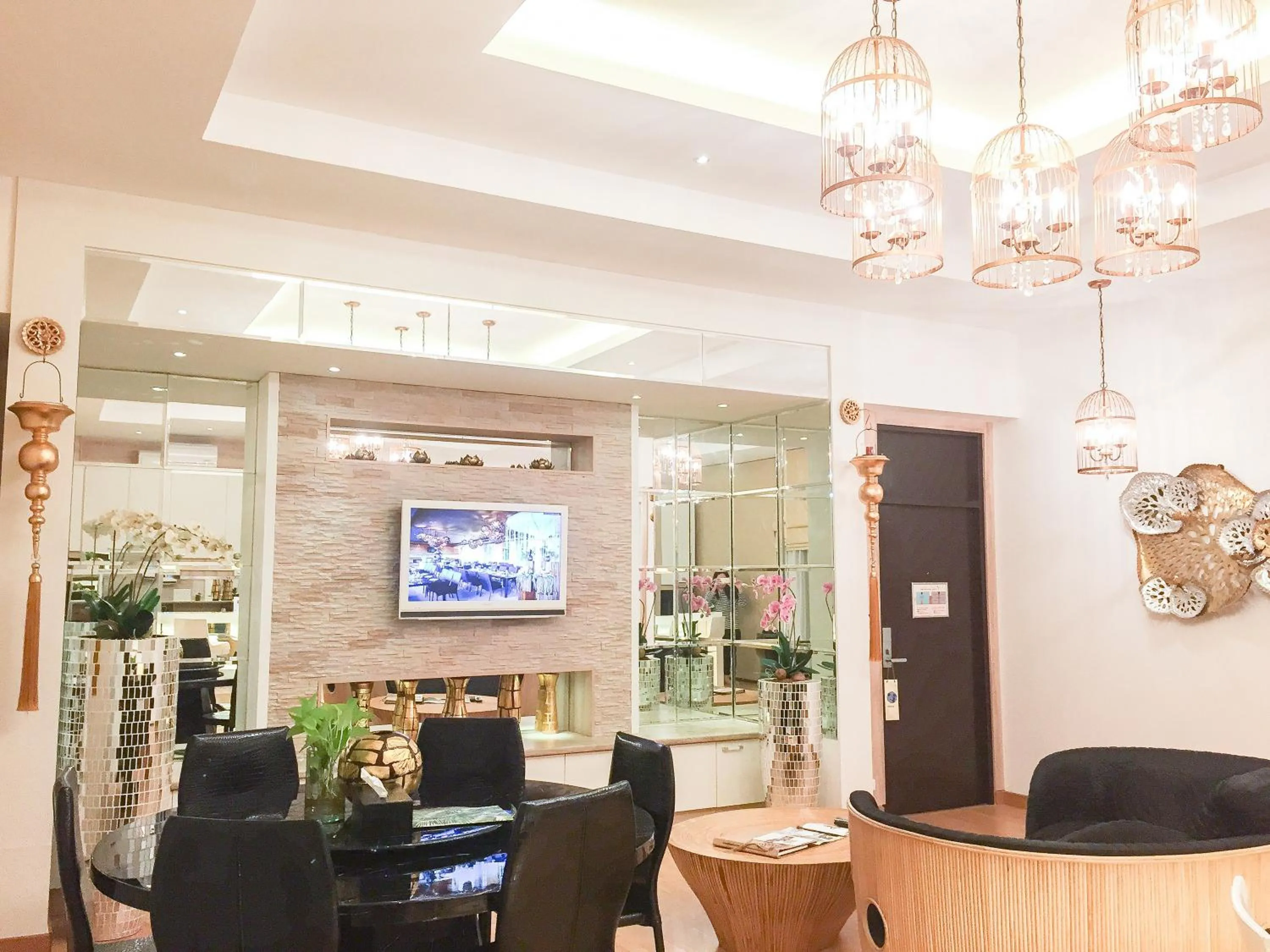 Living room in Dhevan Dara Beach Villa Kuiburi