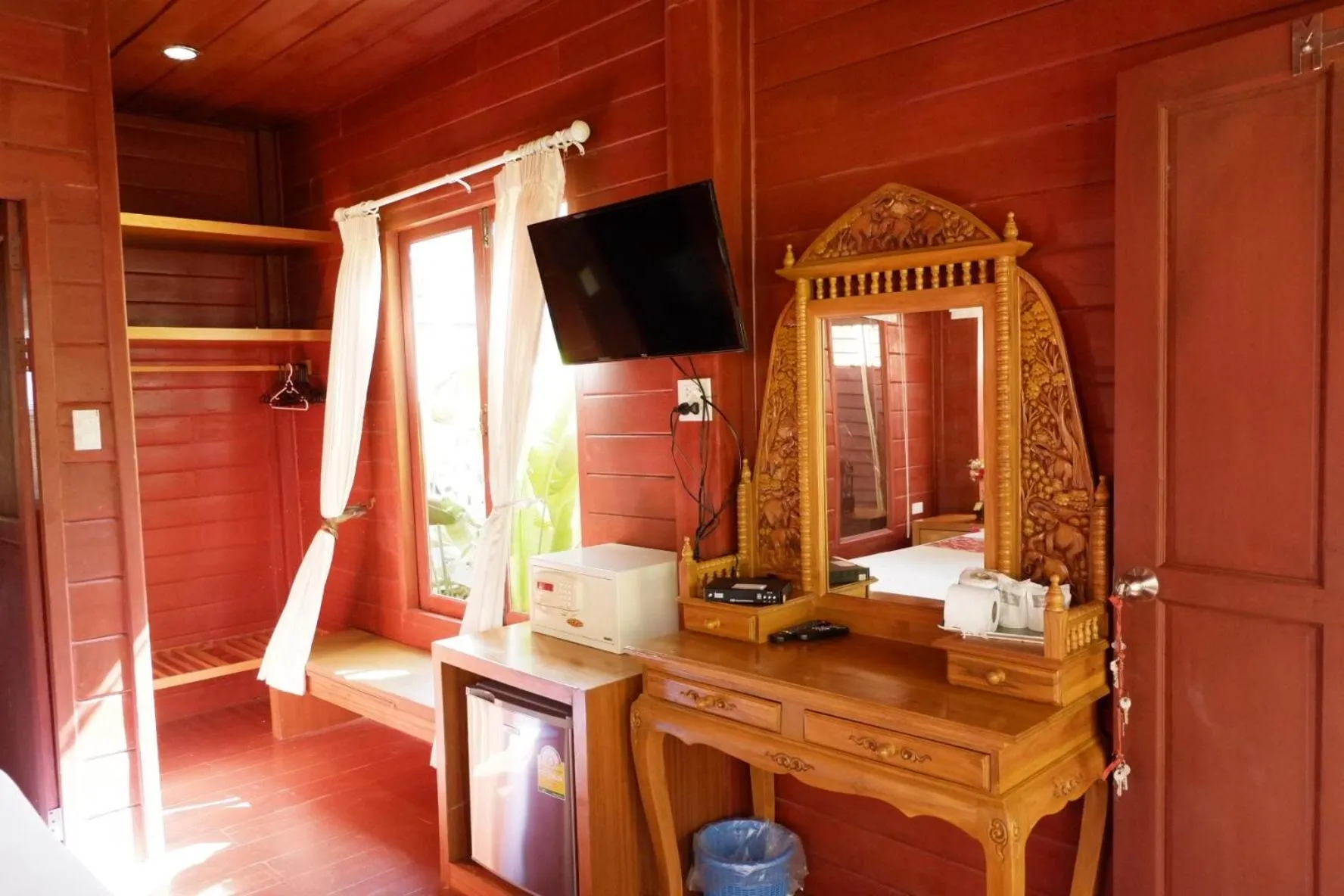 TV and multimedia in Phi Phi Maiyada Resort