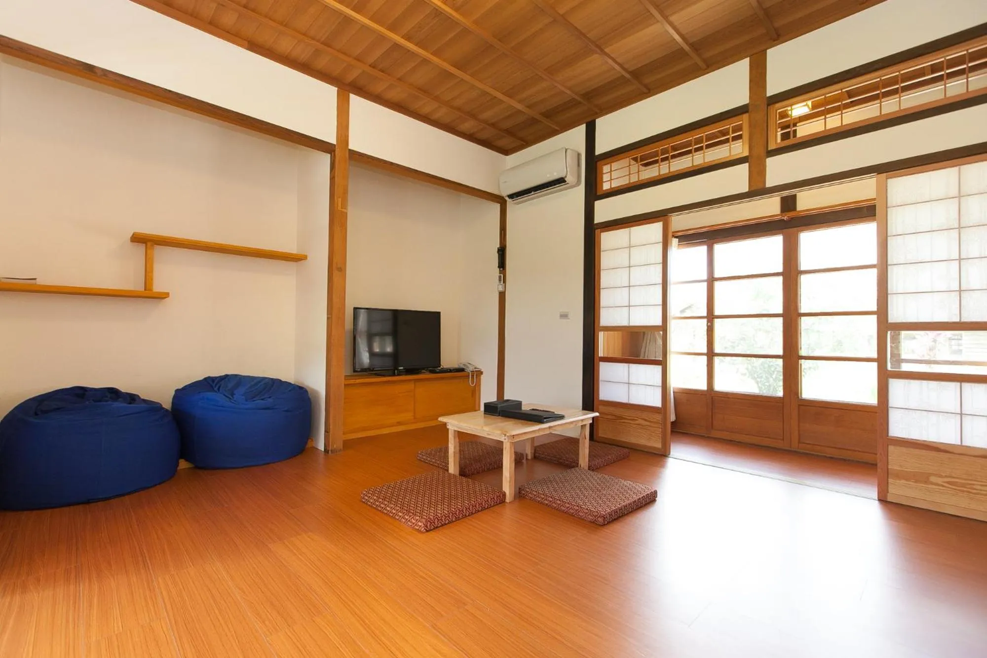 Living room in Hualien Tourism Sugar Factory Hotel