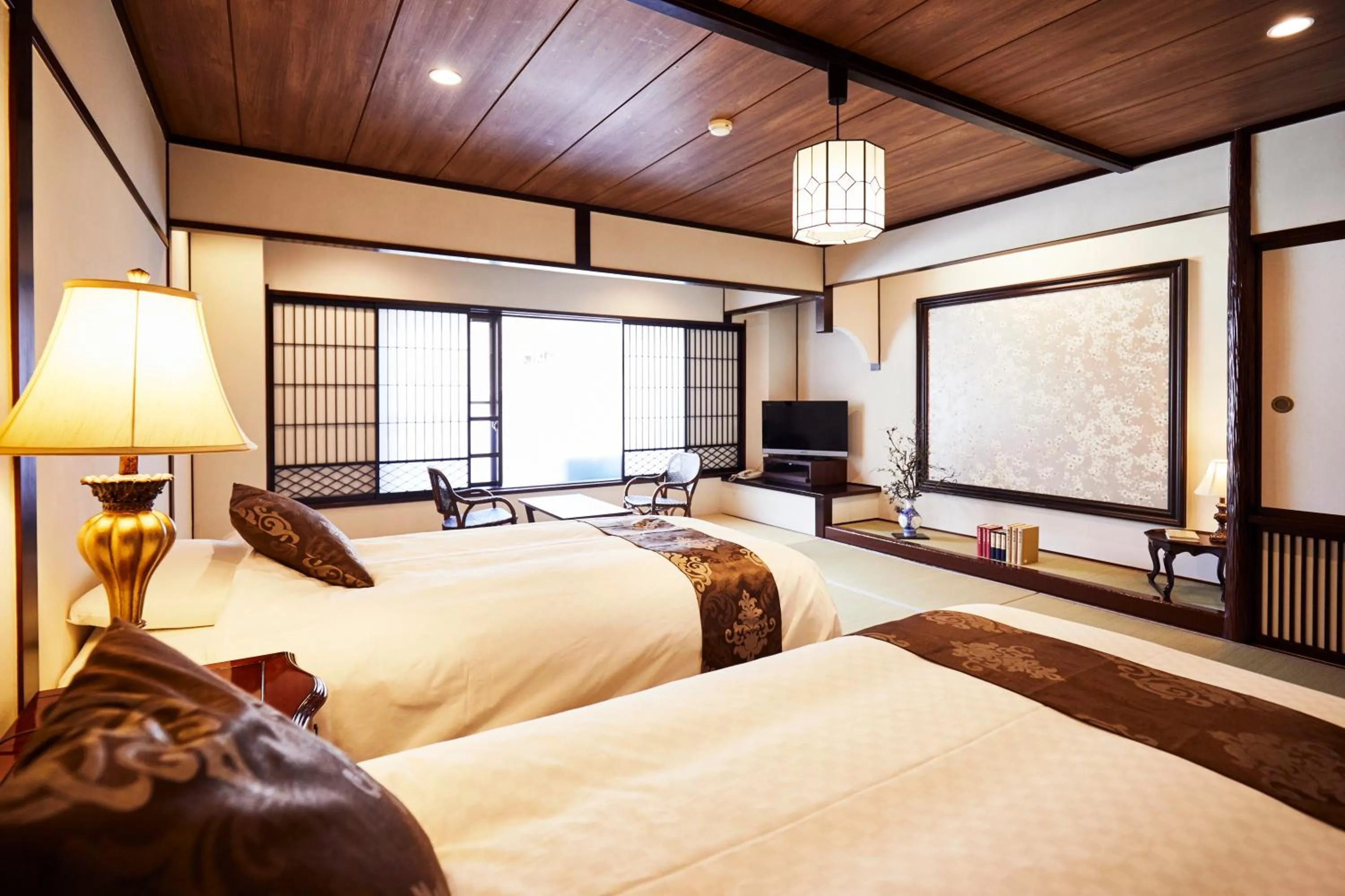 Bedroom, Bed in Tateshina Shinyu Onsen
