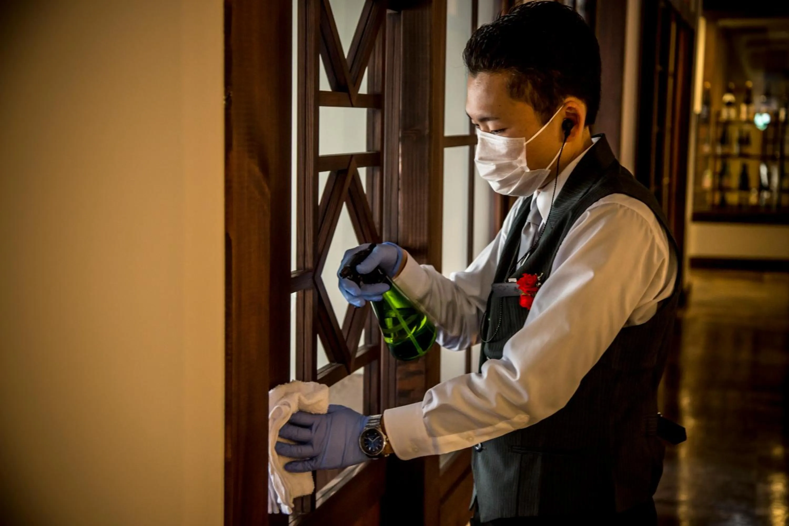 Staff in Tateshina Shinyu Onsen