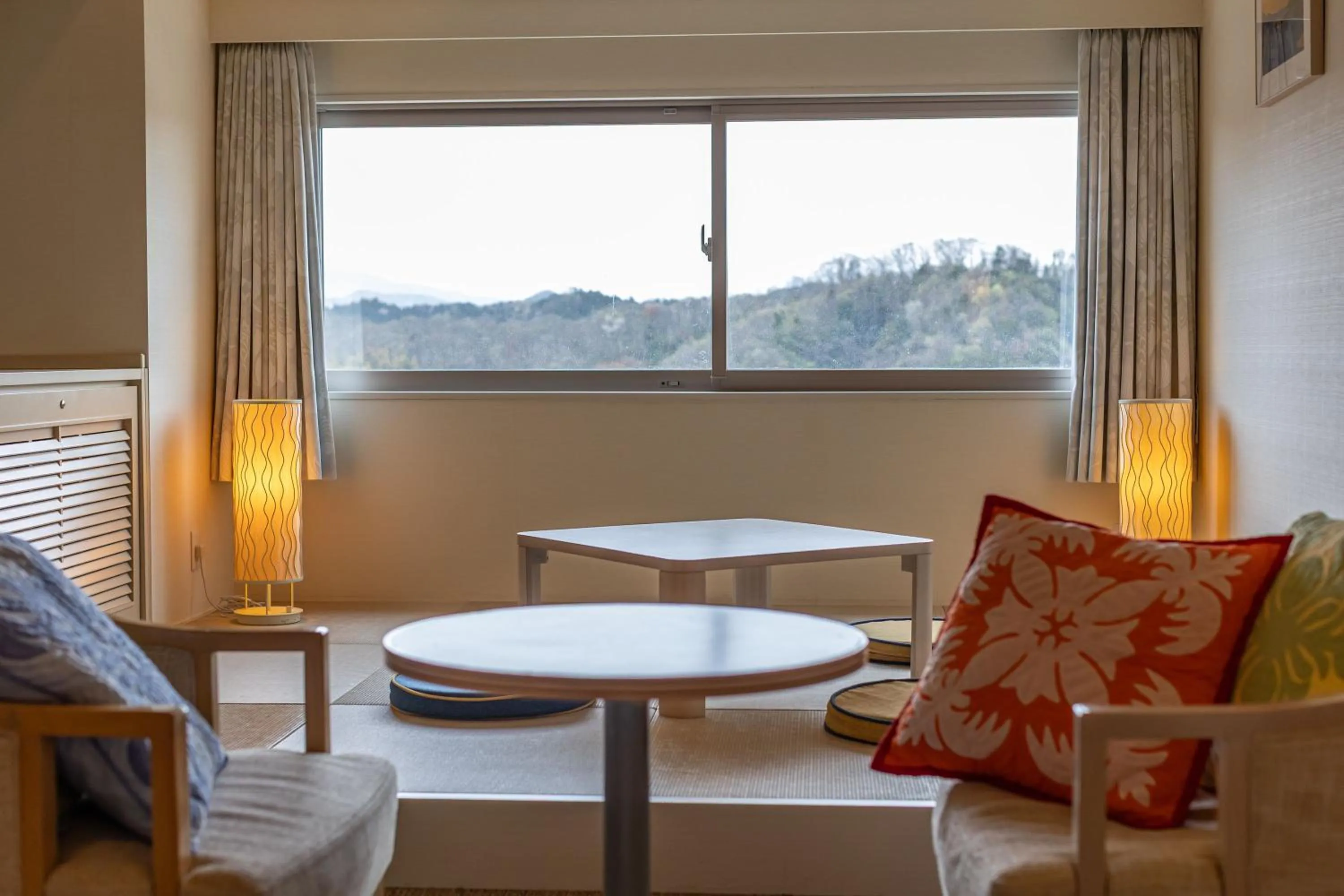 Photo of the whole room in Spa Resort Hawaiians Monolith Tower