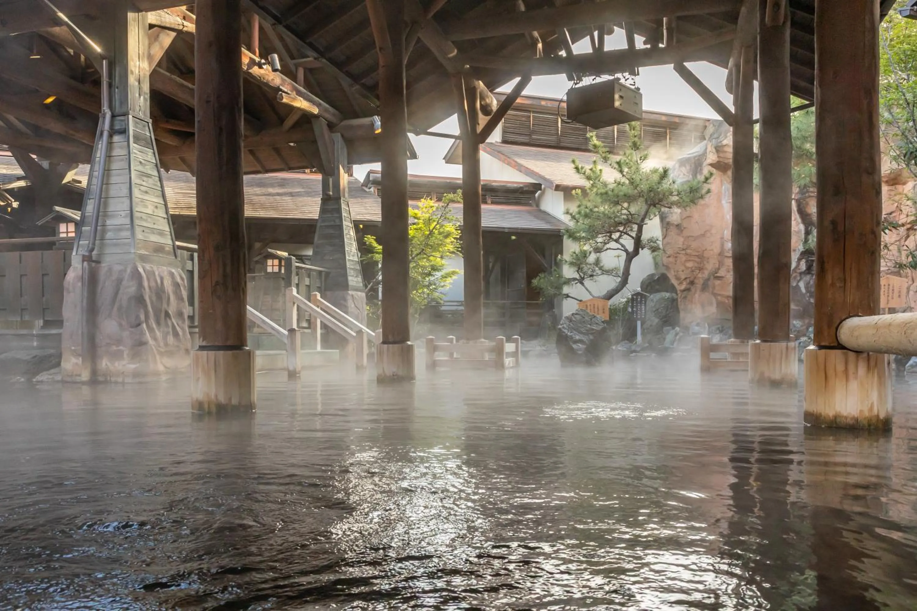 Hot Spring Bath in Spa Resort Hawaiians Monolith Tower