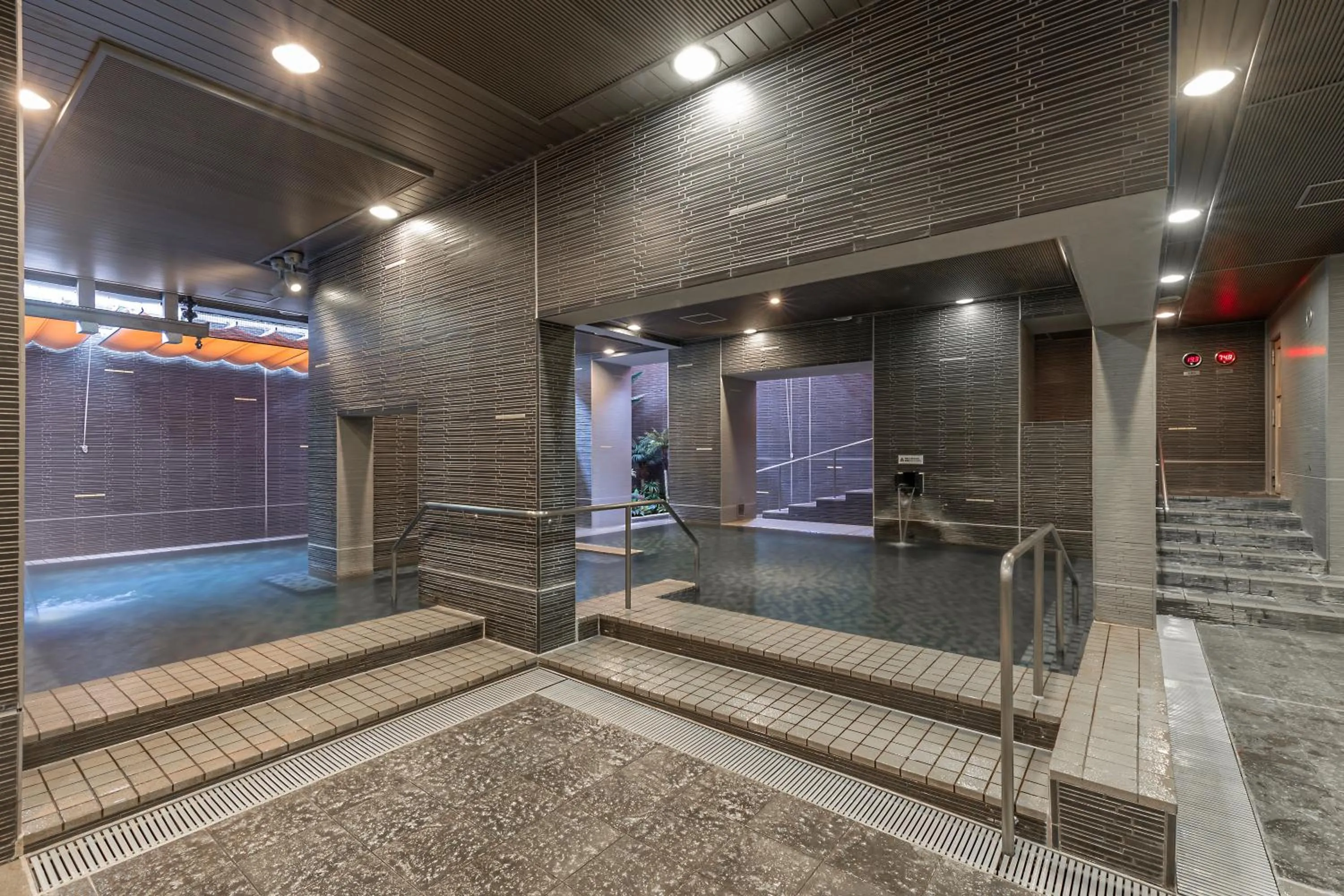 Hot Spring Bath in Spa Resort Hawaiians Monolith Tower