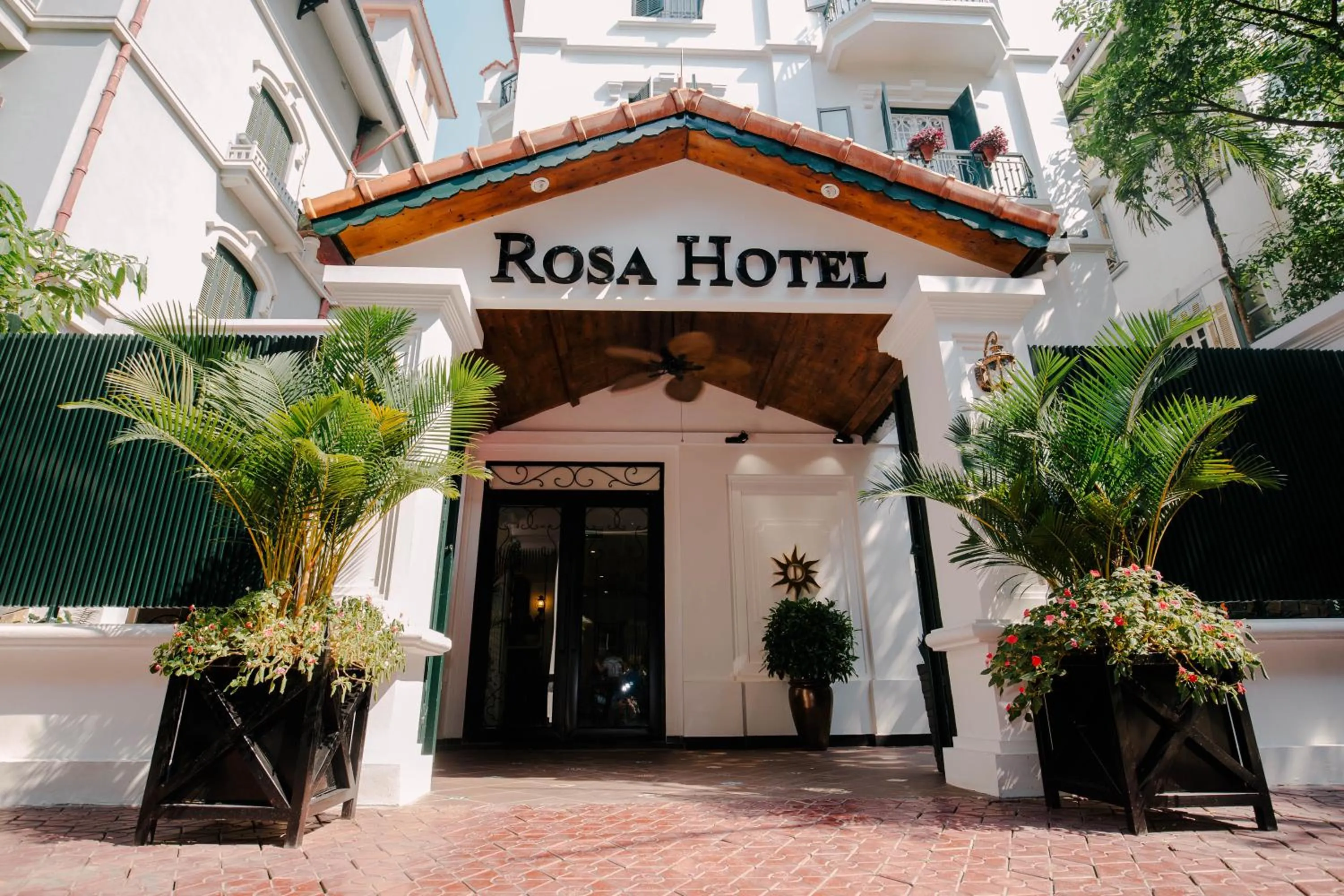 Facade/entrance in Rosa Hanoi Hotel