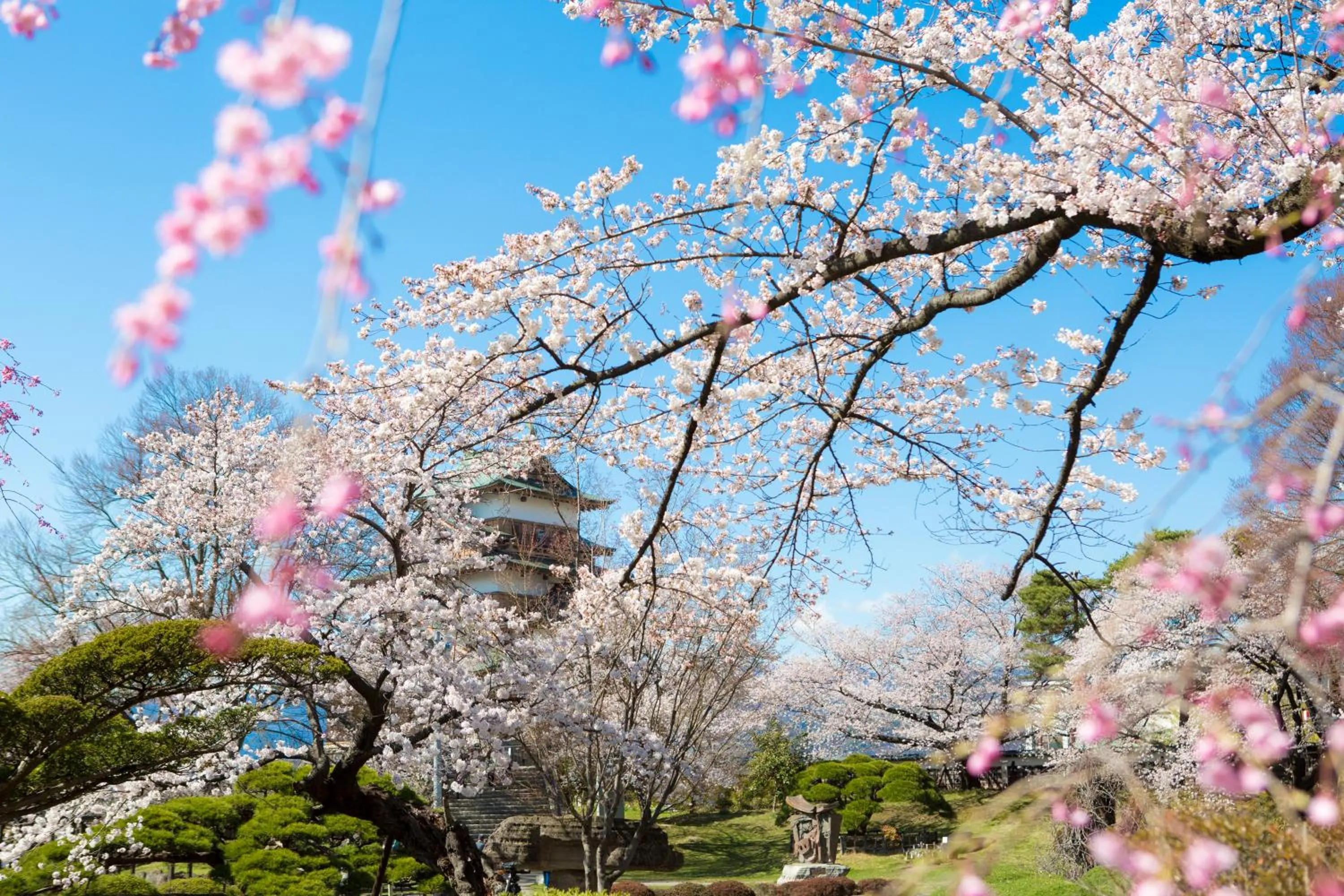 Nearby landmark in Kamisuwa Onsen Shinyu