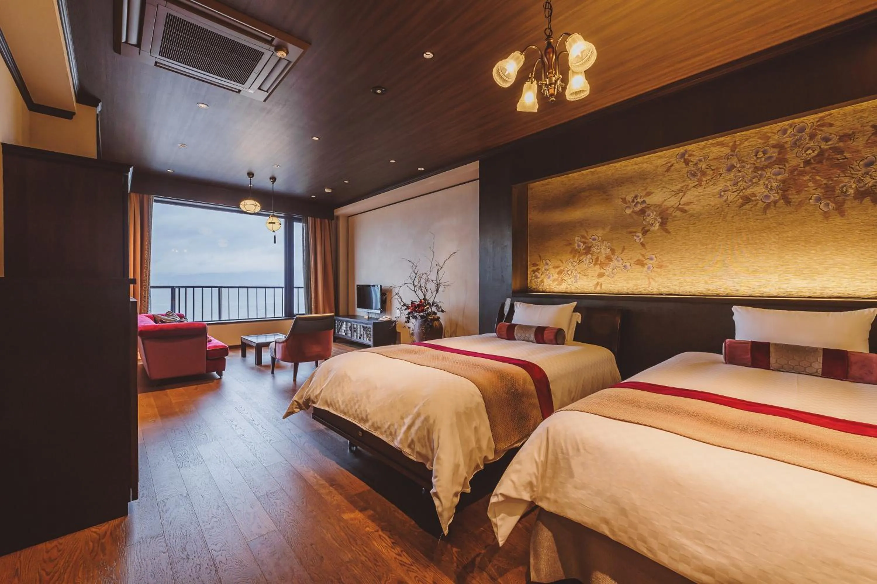 View (from property/room), Bed in Kamisuwa Onsen Shinyu