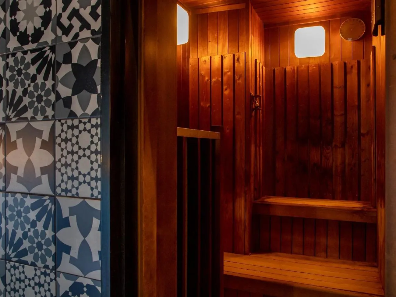 Sauna in Kamisuwa Onsen Shinyu